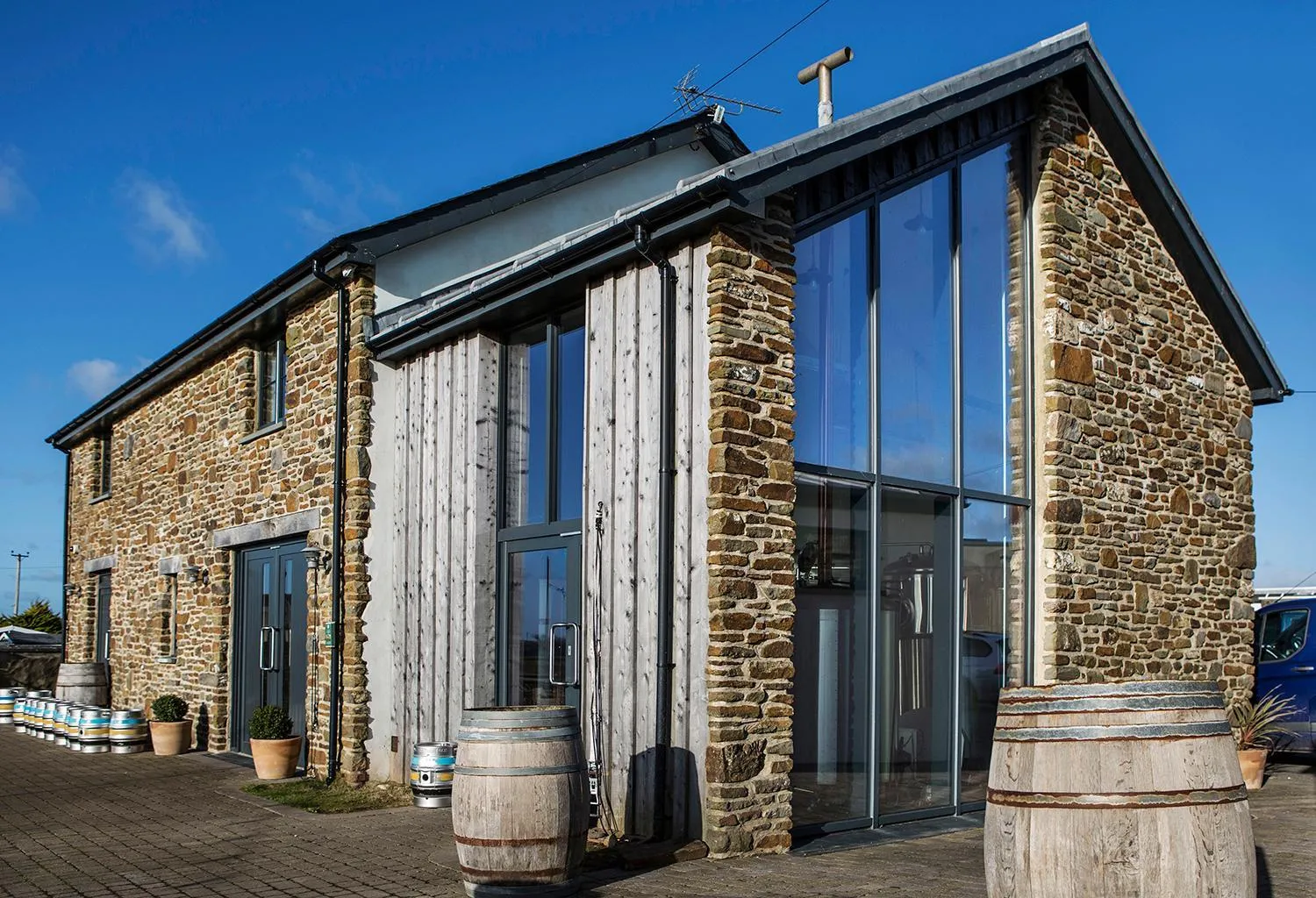 Property building in Victoria Inn Brewhouse B&B