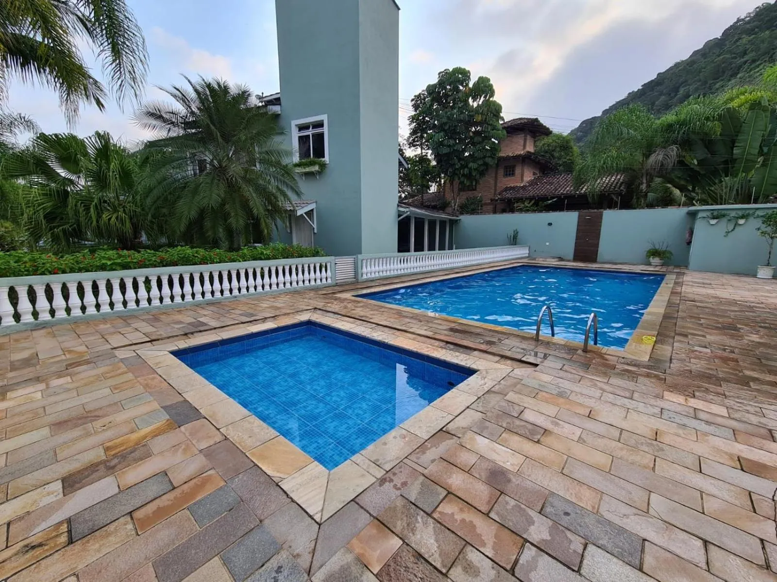 Swimming pool in Casinha de Boneca em Juquey