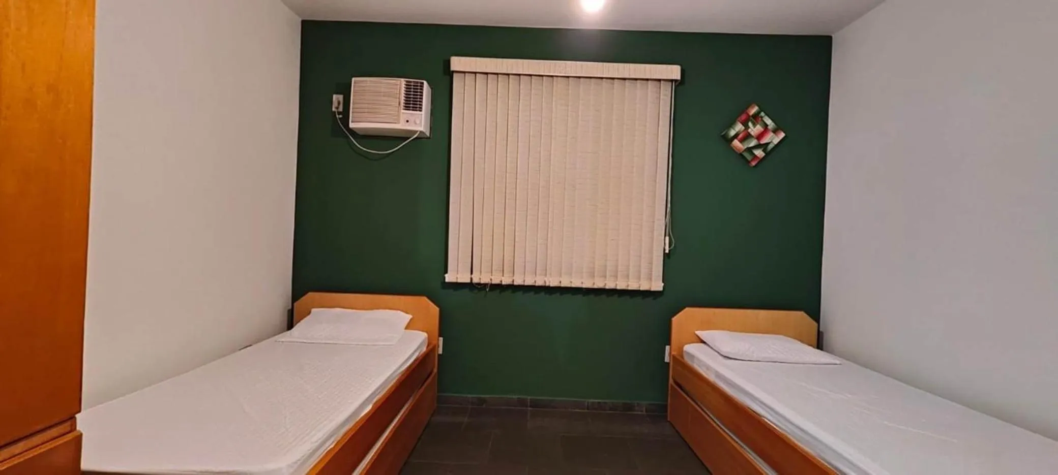 Photo of the whole room, Bed in Casinha de Boneca em Juquey