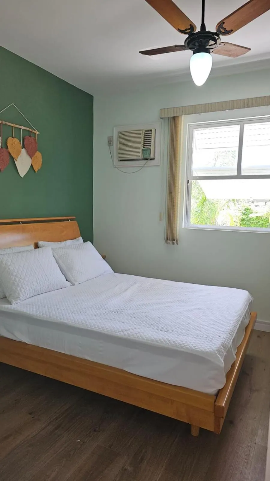 Bedroom, Bed in Casinha de Boneca em Juquey