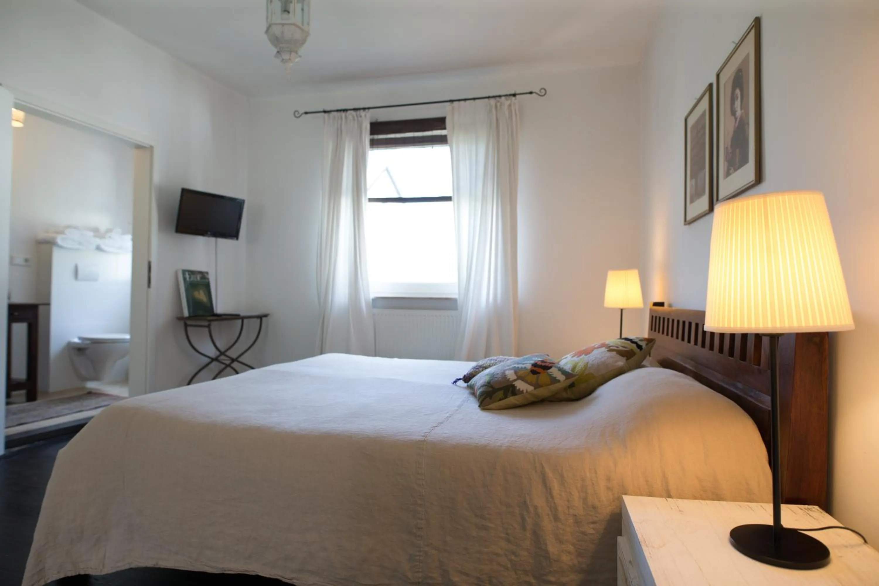 Photo of the whole room, Bed in Schuhmacherei Guesthouse