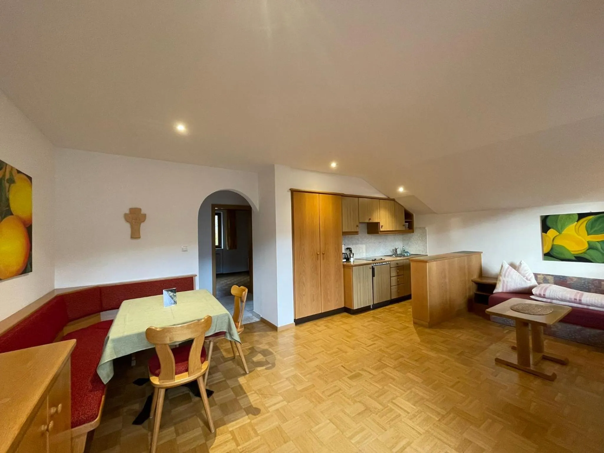 Kitchen or kitchenette in Residence Sonnenburger - Biobauernhof - Azienda agricola biologica