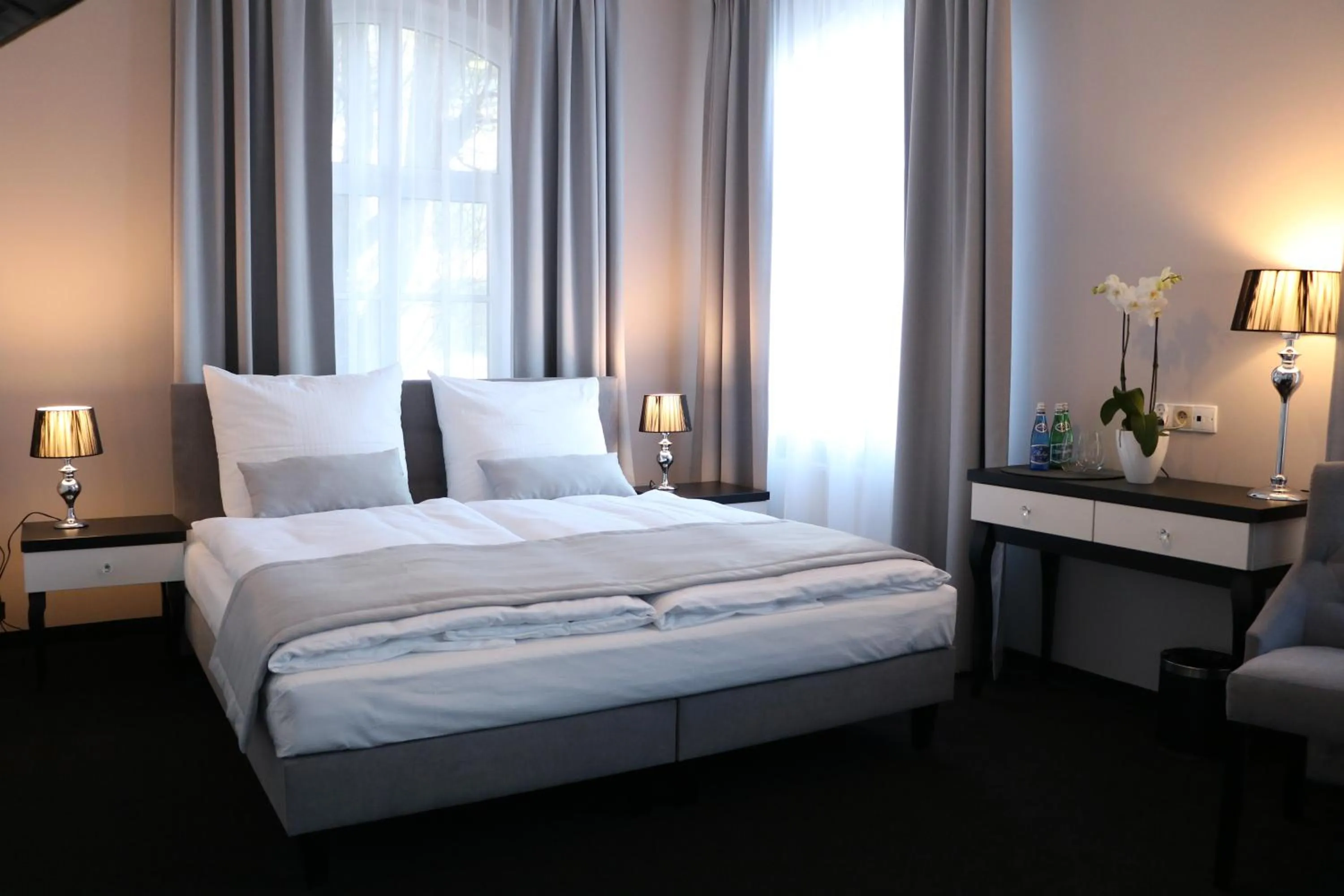 Photo of the whole room, Bed in Hotel Villa Casino