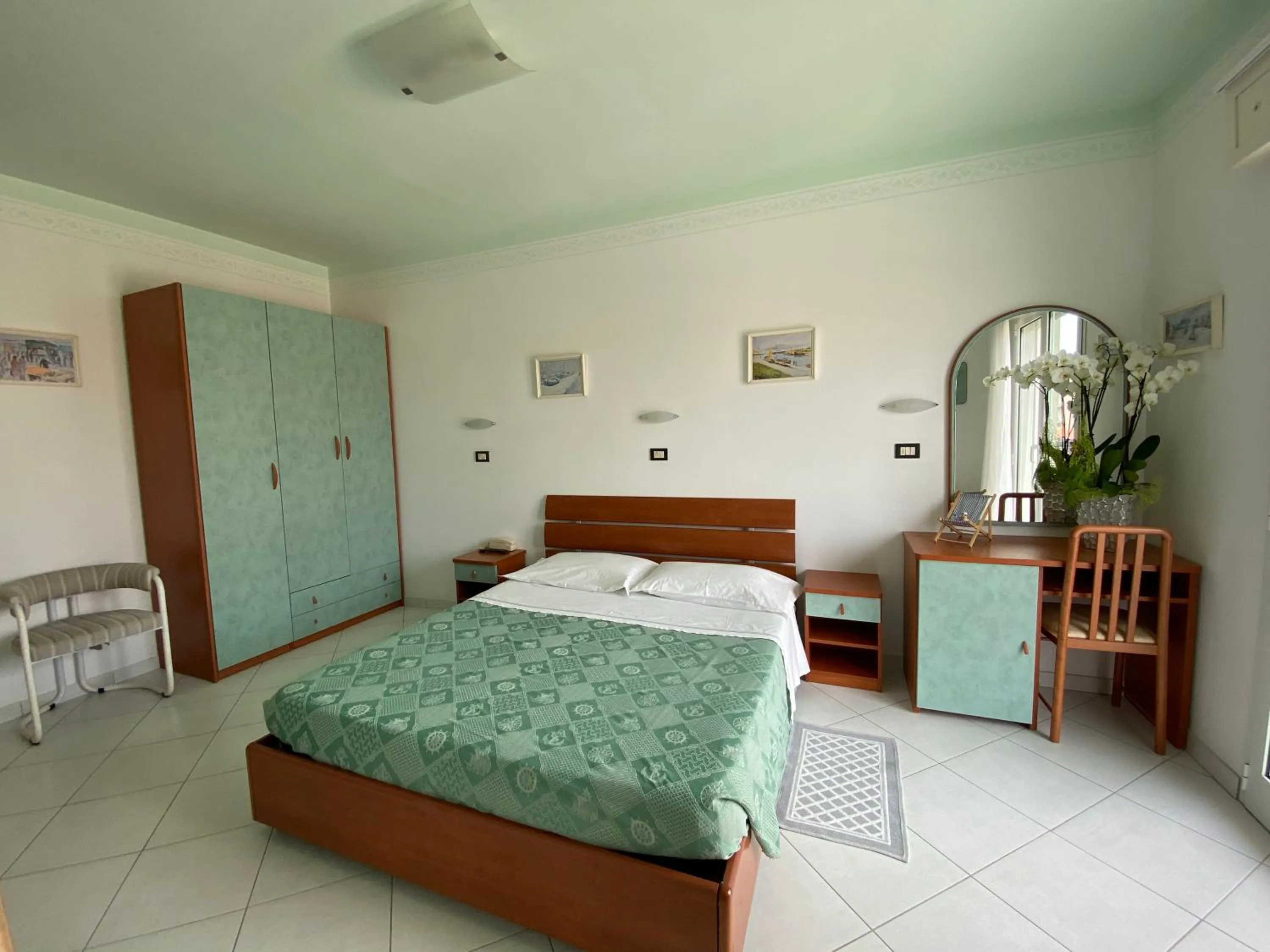 Bedroom in Hotel Capri