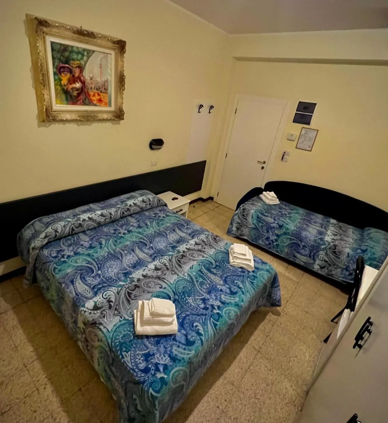 Bed in Hotel Cristina Hospitality Centrale