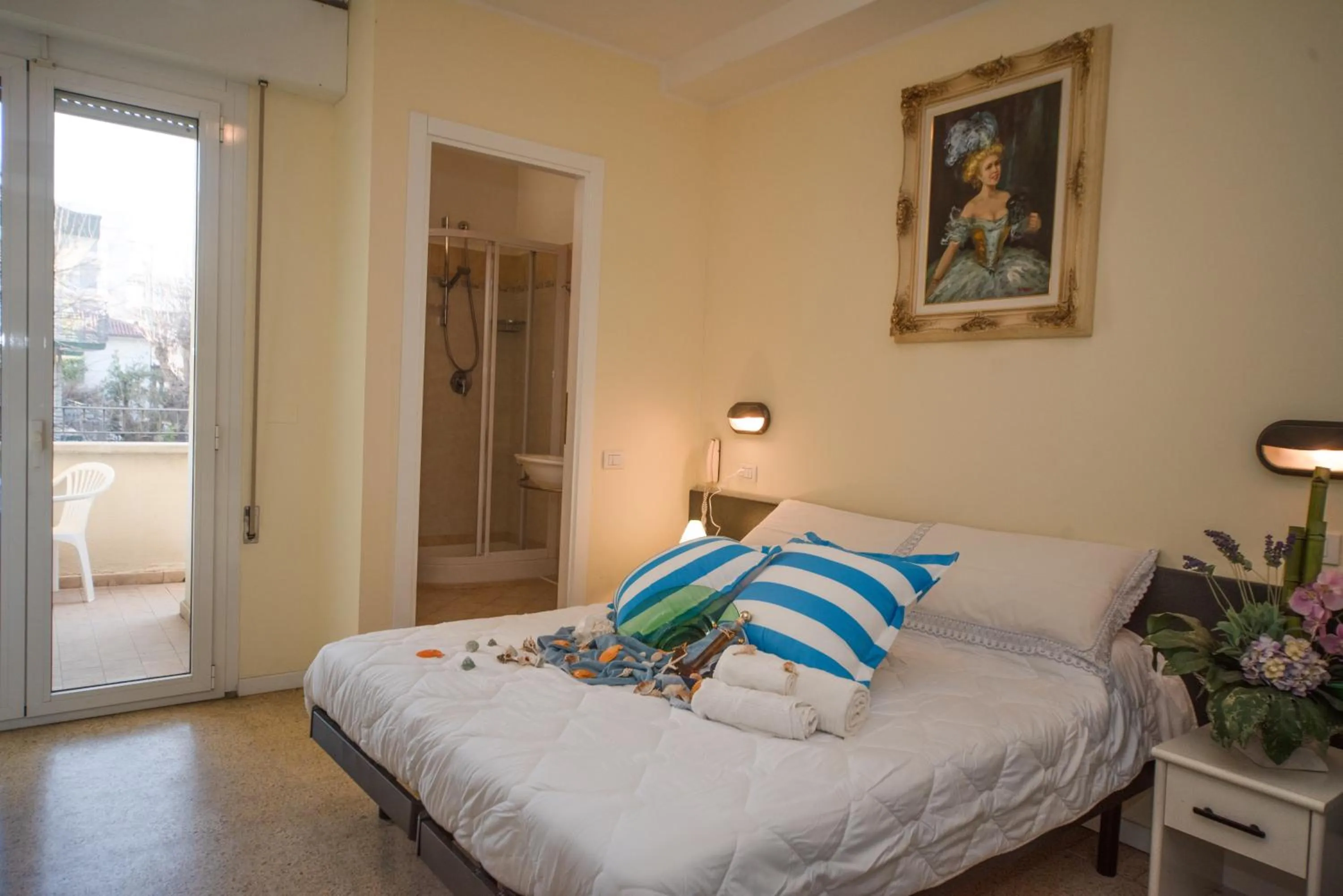 Bed in Hotel Cristina Hospitality Centrale