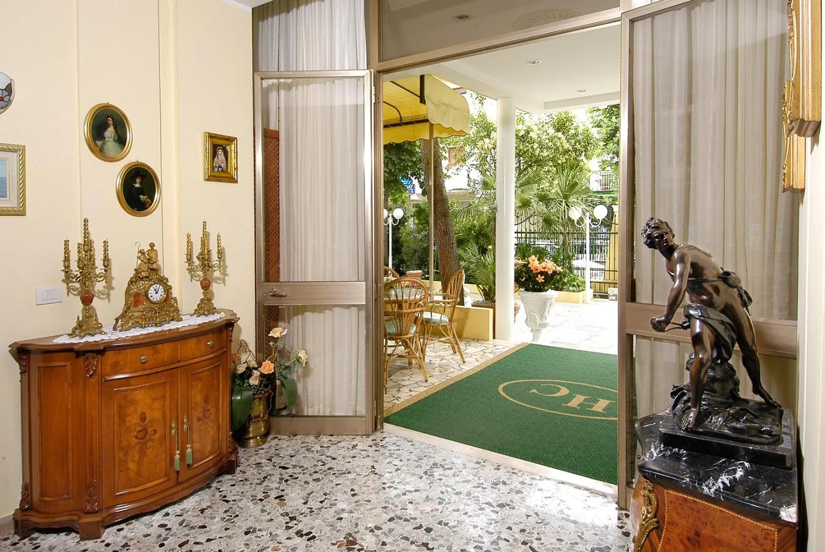 Lobby or reception in Hotel Cristina Hospitality Centrale