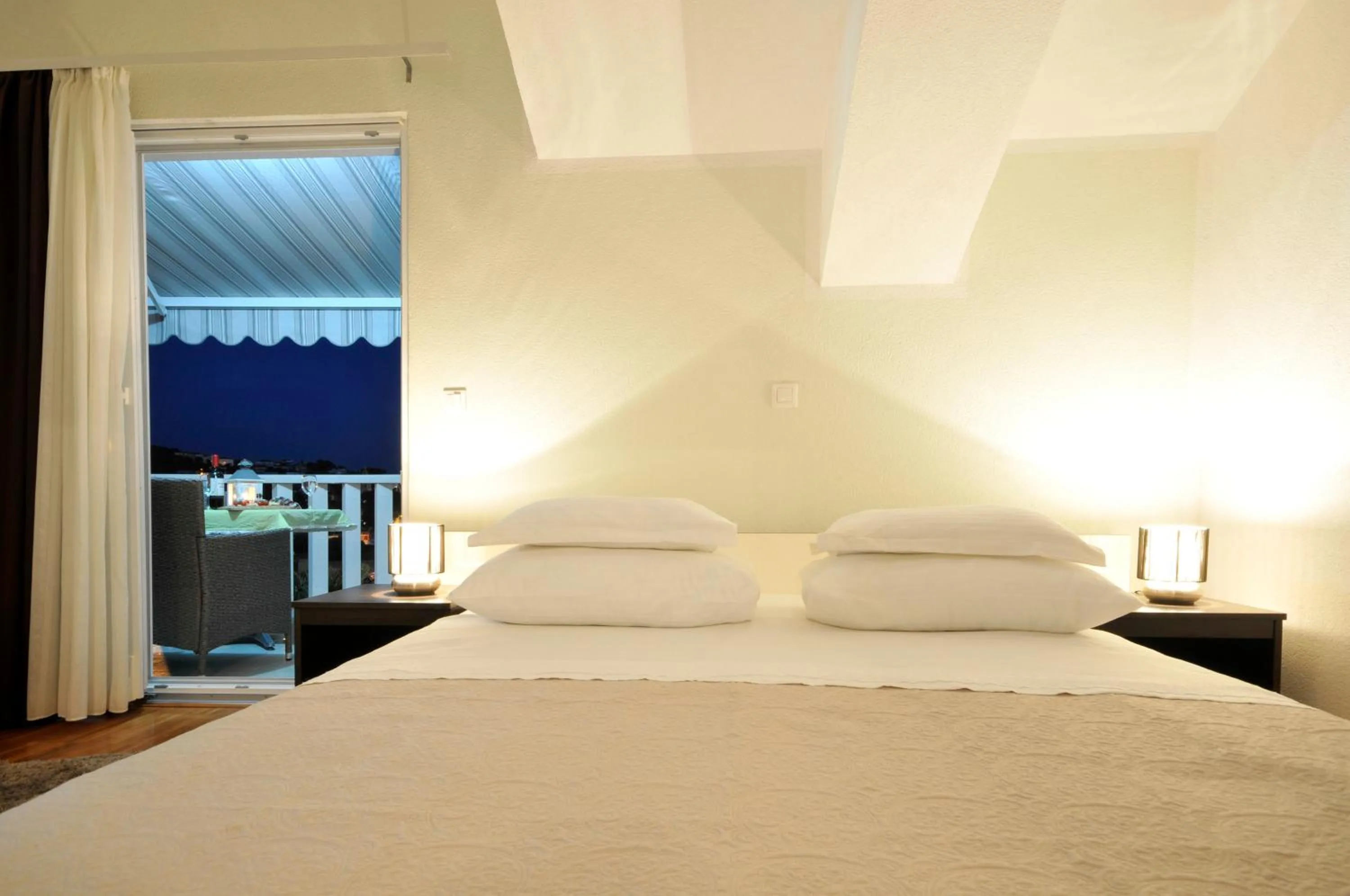 Bedroom in Apartments & Rooms Villa Maslina