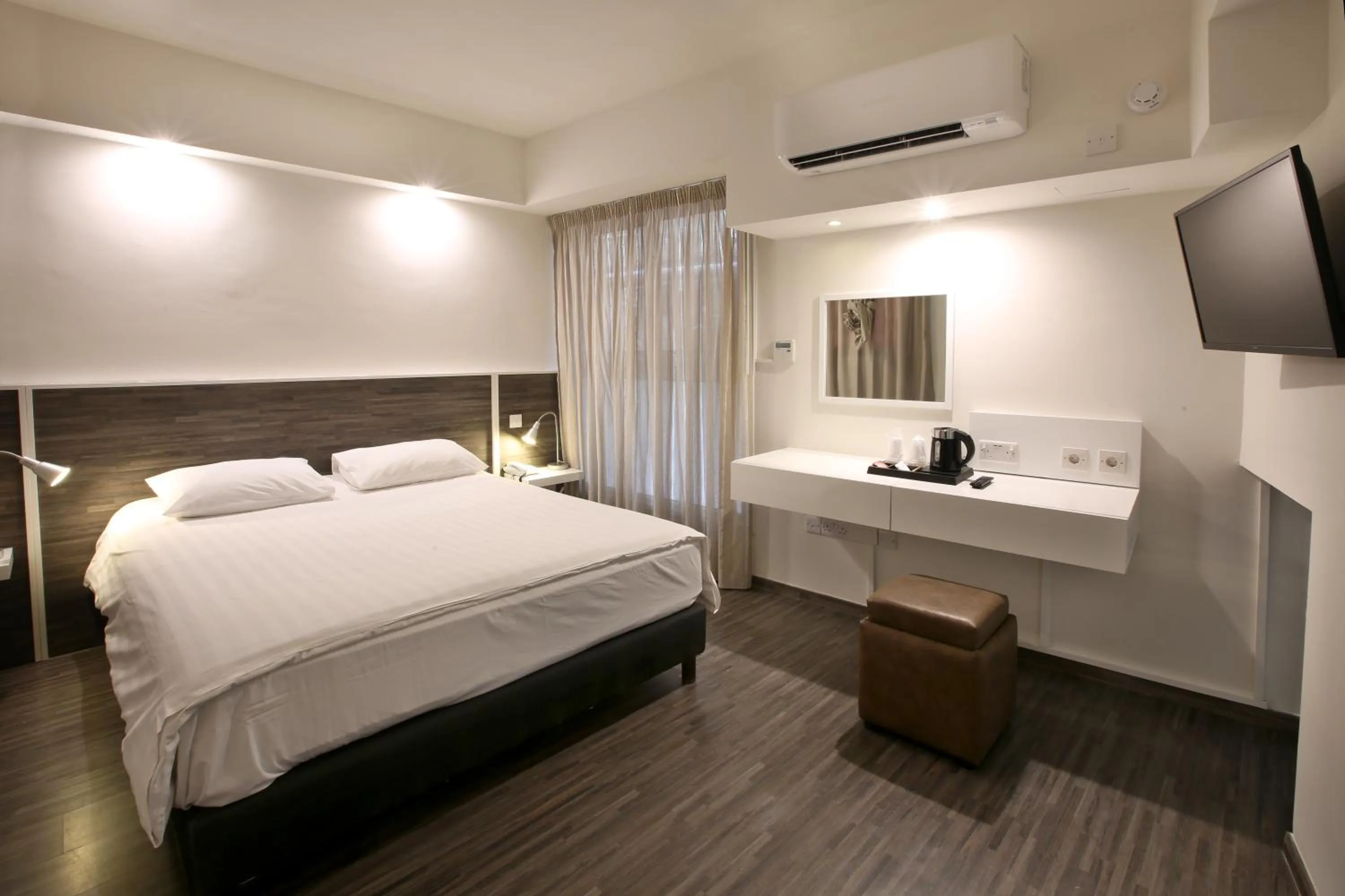 Bedroom, Bed in Centrum Hotel - City Center