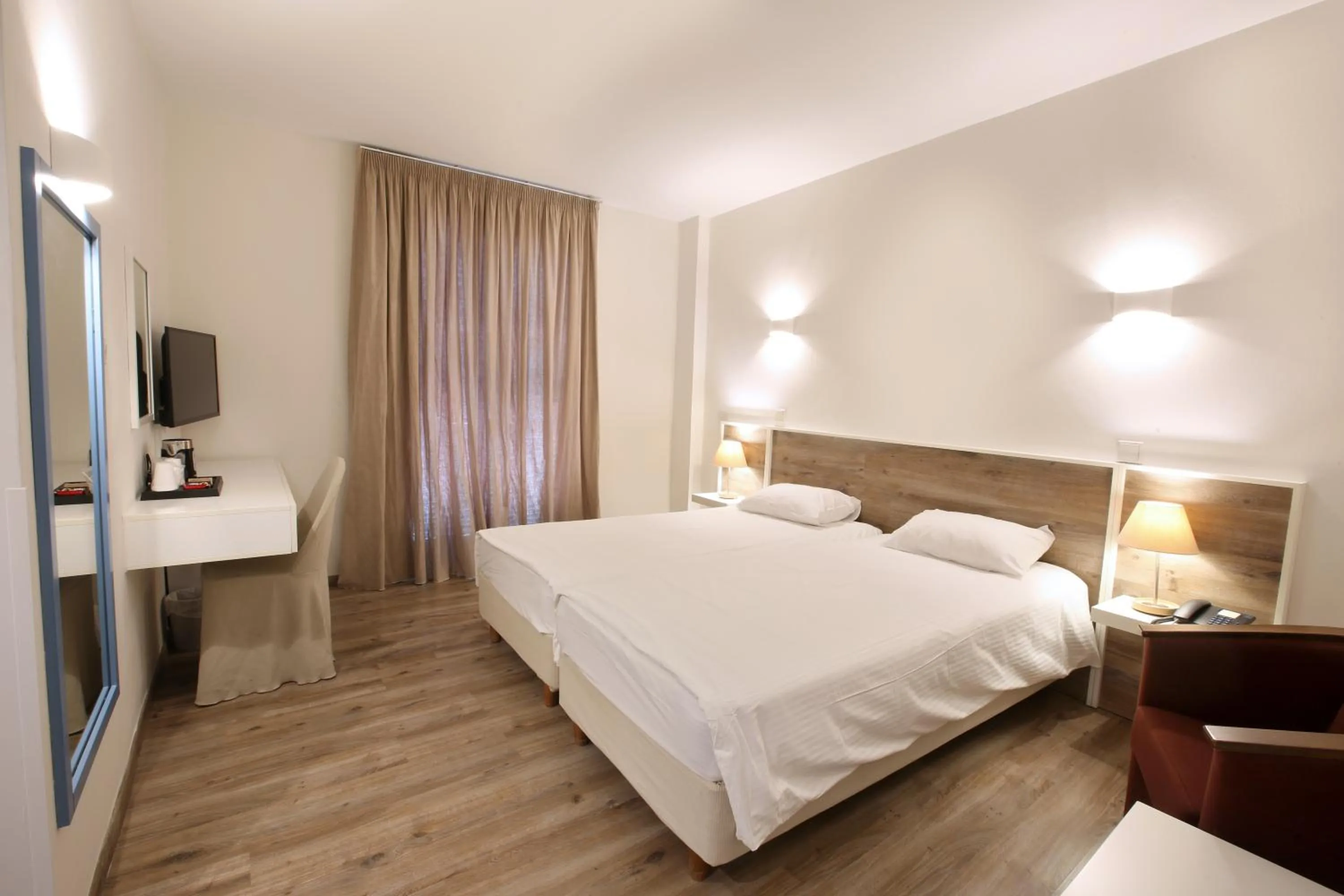 Photo of the whole room, Bed in Centrum Hotel - City Center