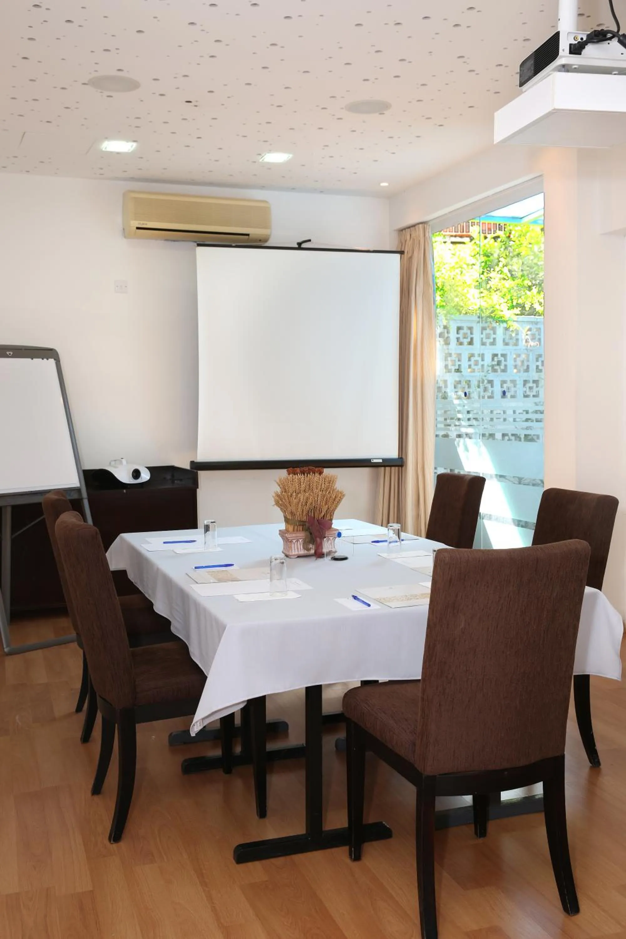 Property building in Centrum Hotel - City Center