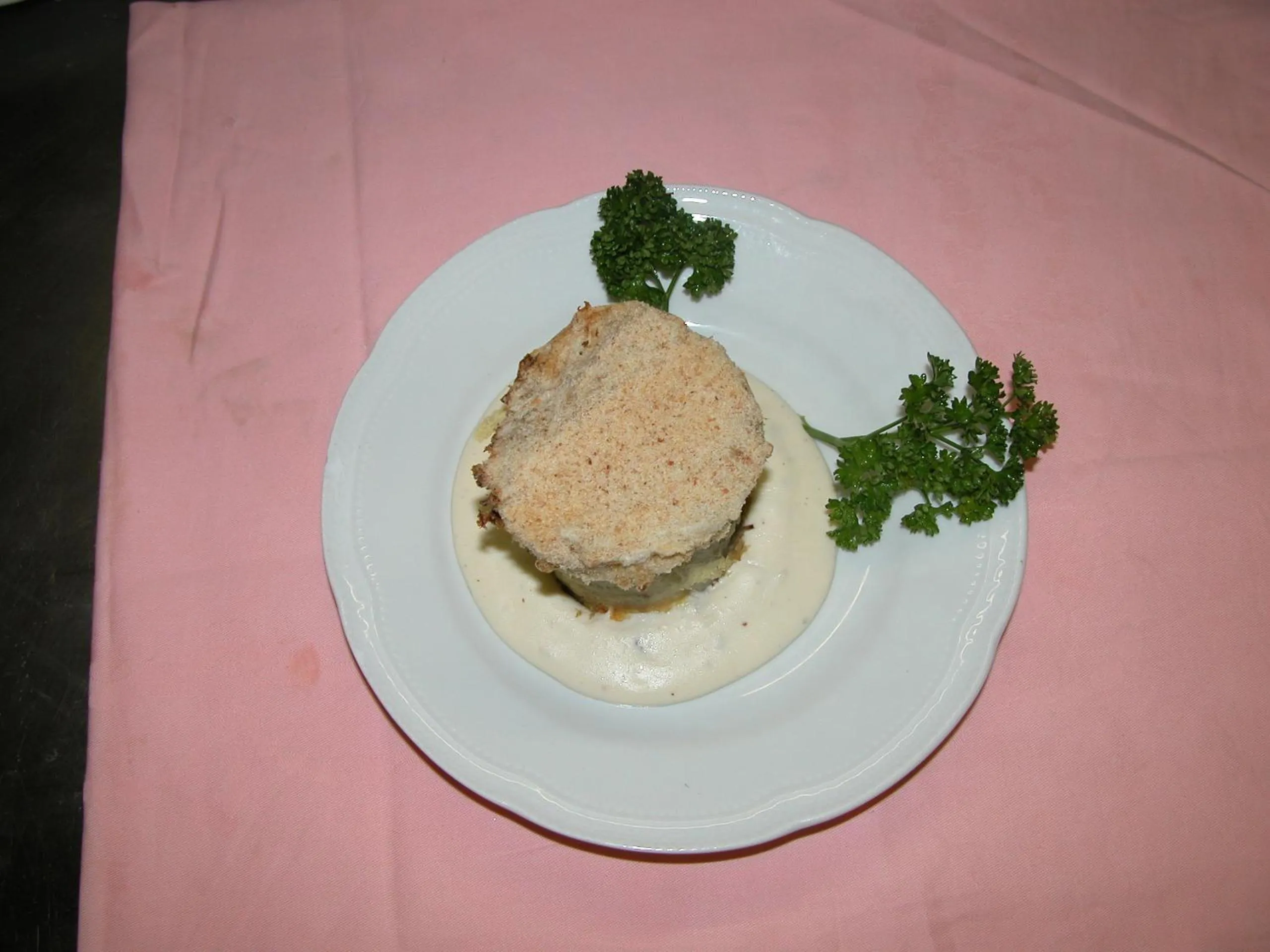 Restaurant/places to eat in Hotel Olympic