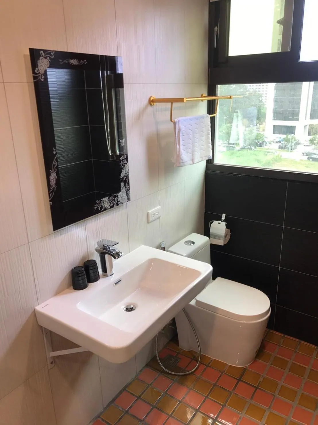 Bathroom in Ruo Shui Hotspring Hotel