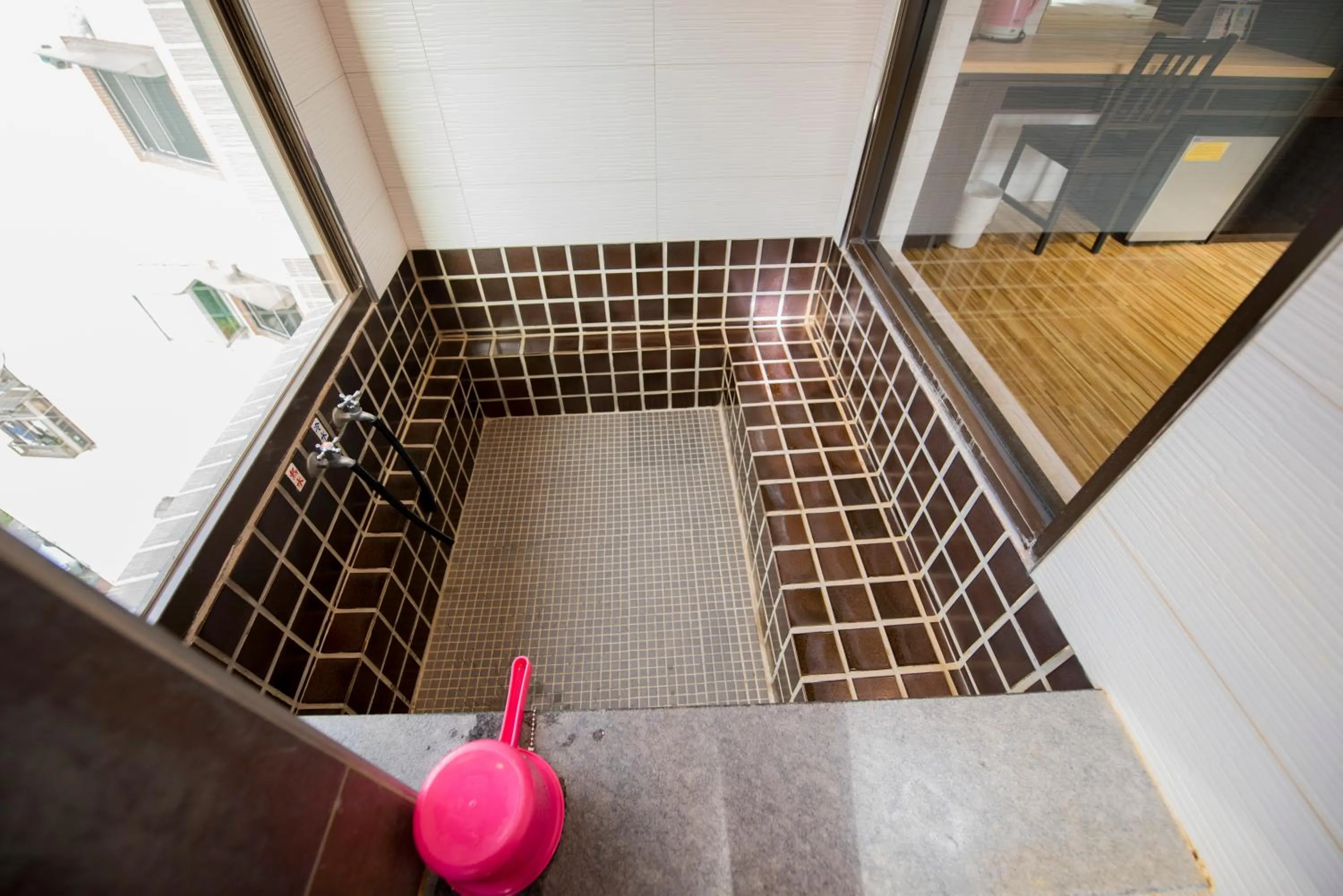 Bathroom in Ruo Shui Hotspring Hotel