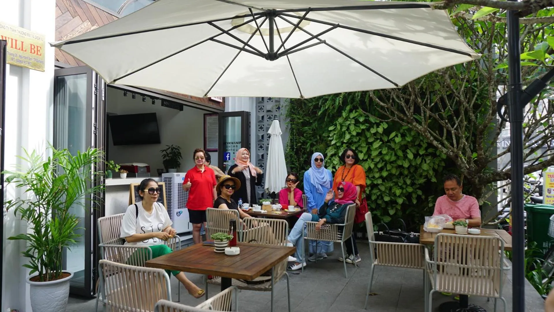 group of guests in Sen Boutique Hotel