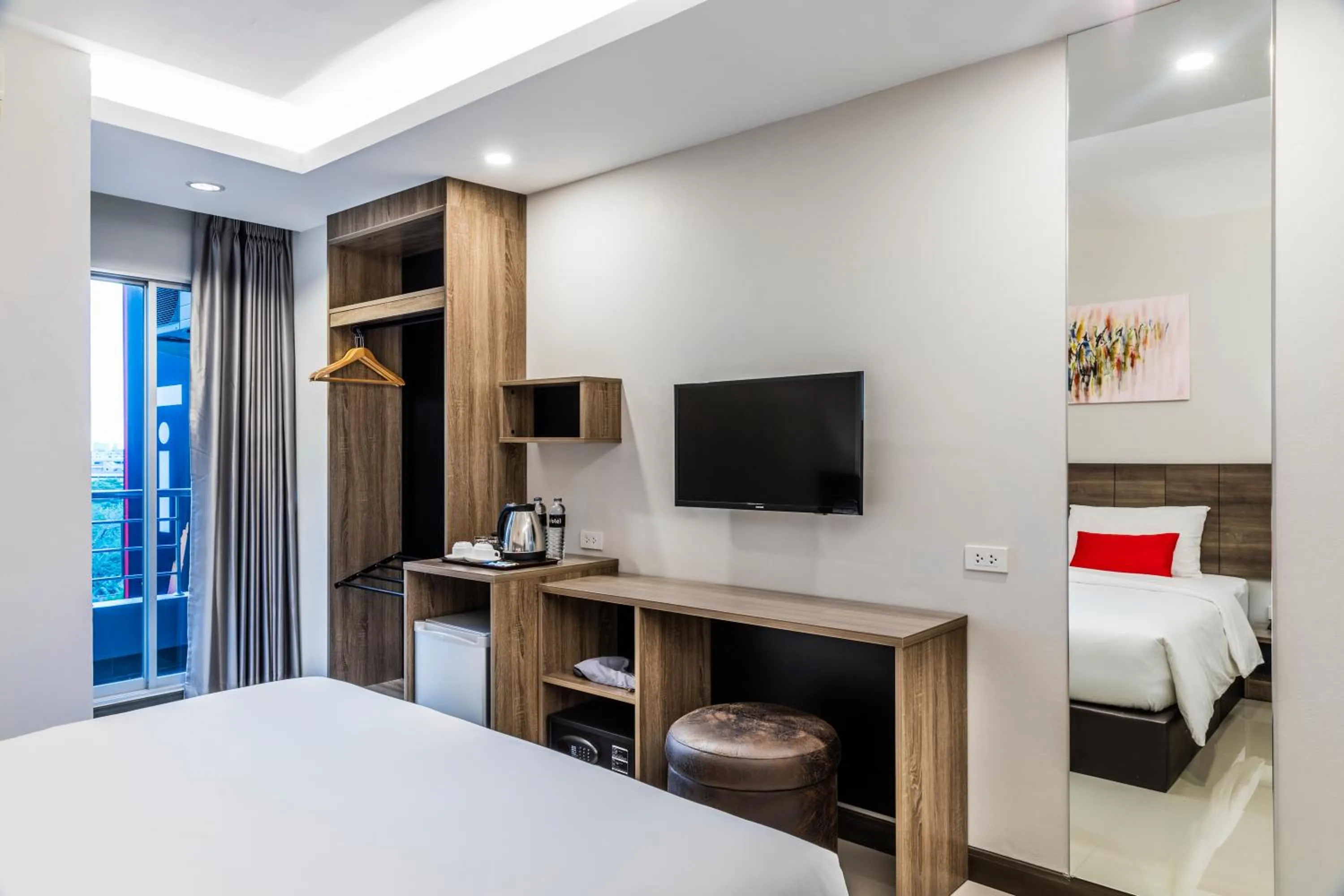 Area and facilities, Bed in Livotel Hotel Hua Mak Bangkok