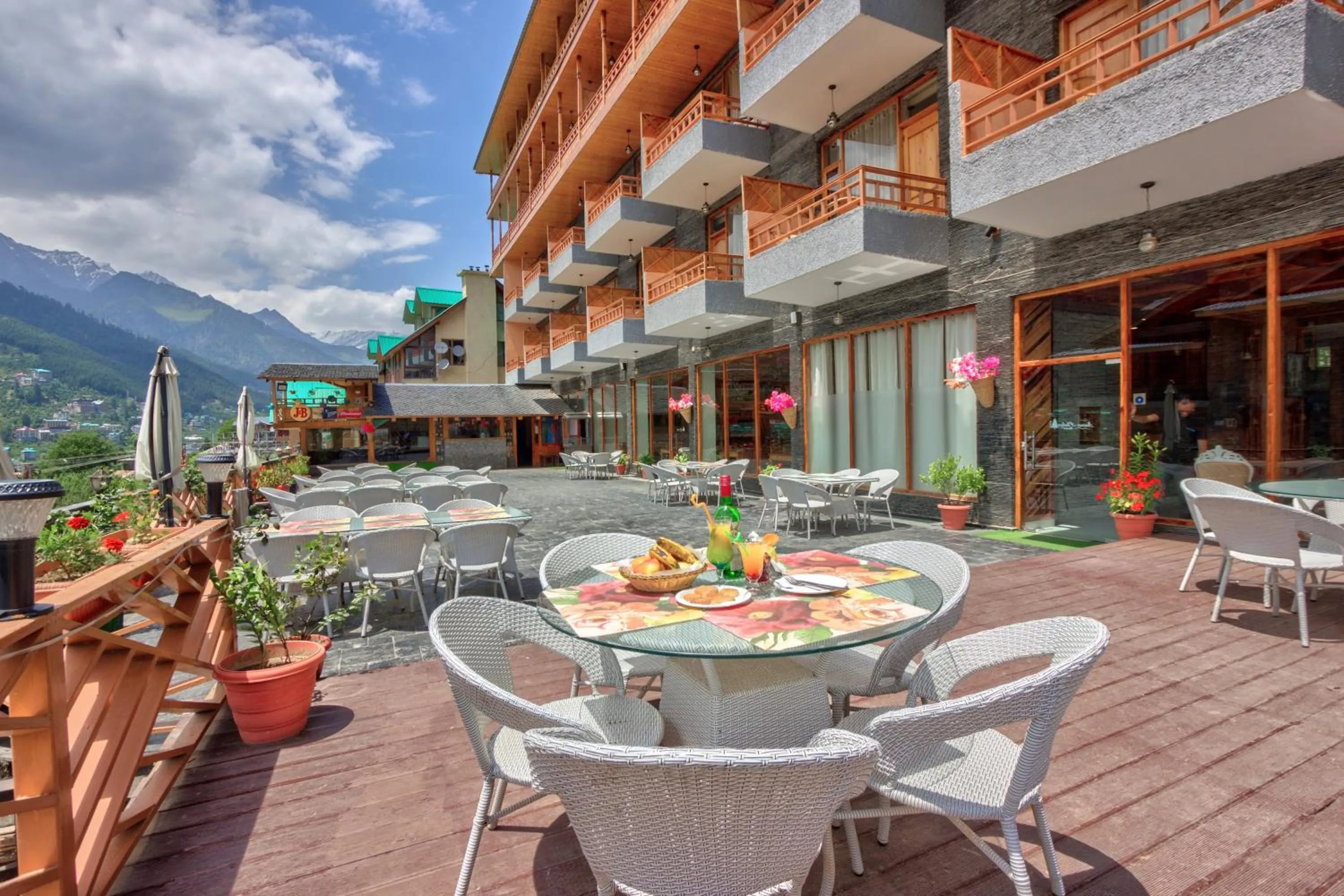 Balcony/Terrace in Snow Flakes Resort And Spa Centrally Heated Luxury Resort