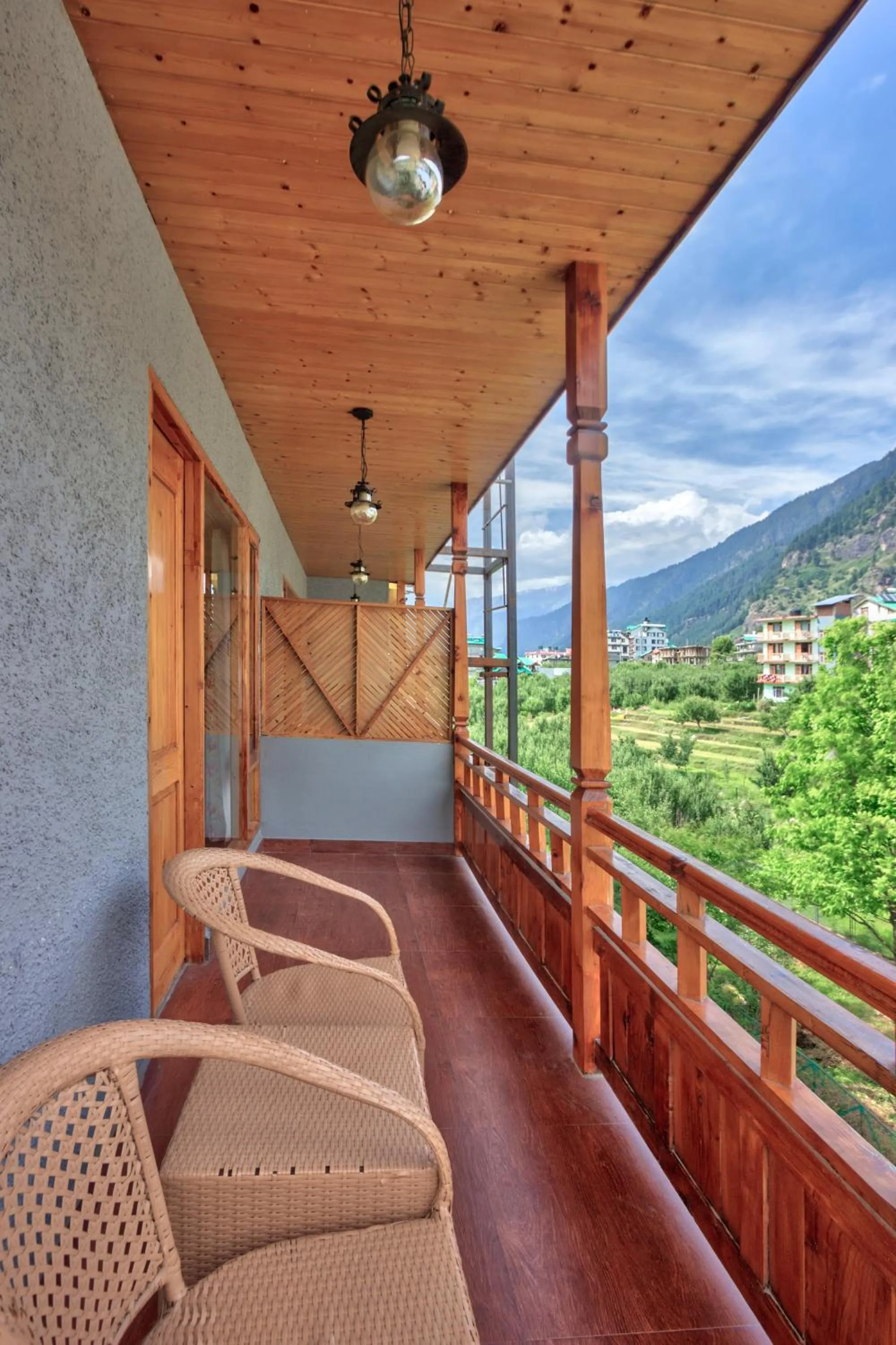 Balcony/Terrace in Snow Flakes Resort And Spa Centrally Heated Luxury Resort