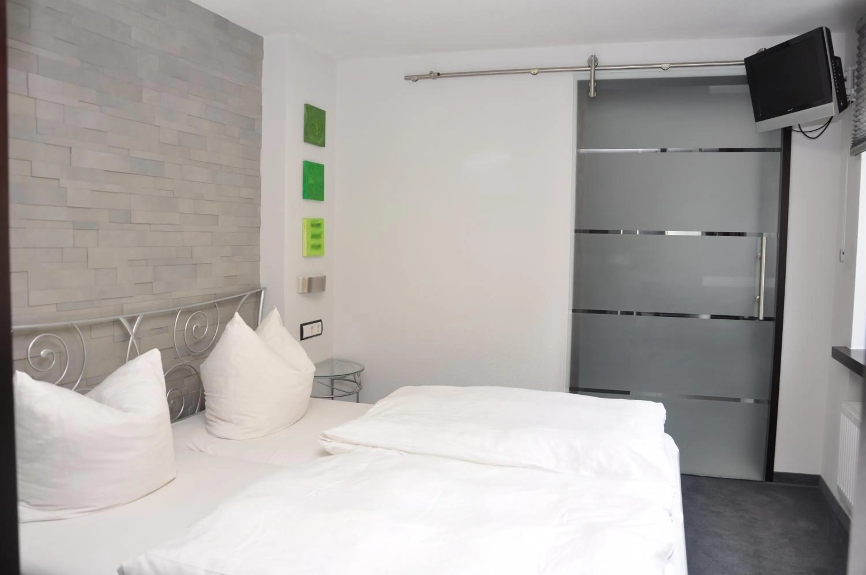 Bed in Hotel Goldene Sonne