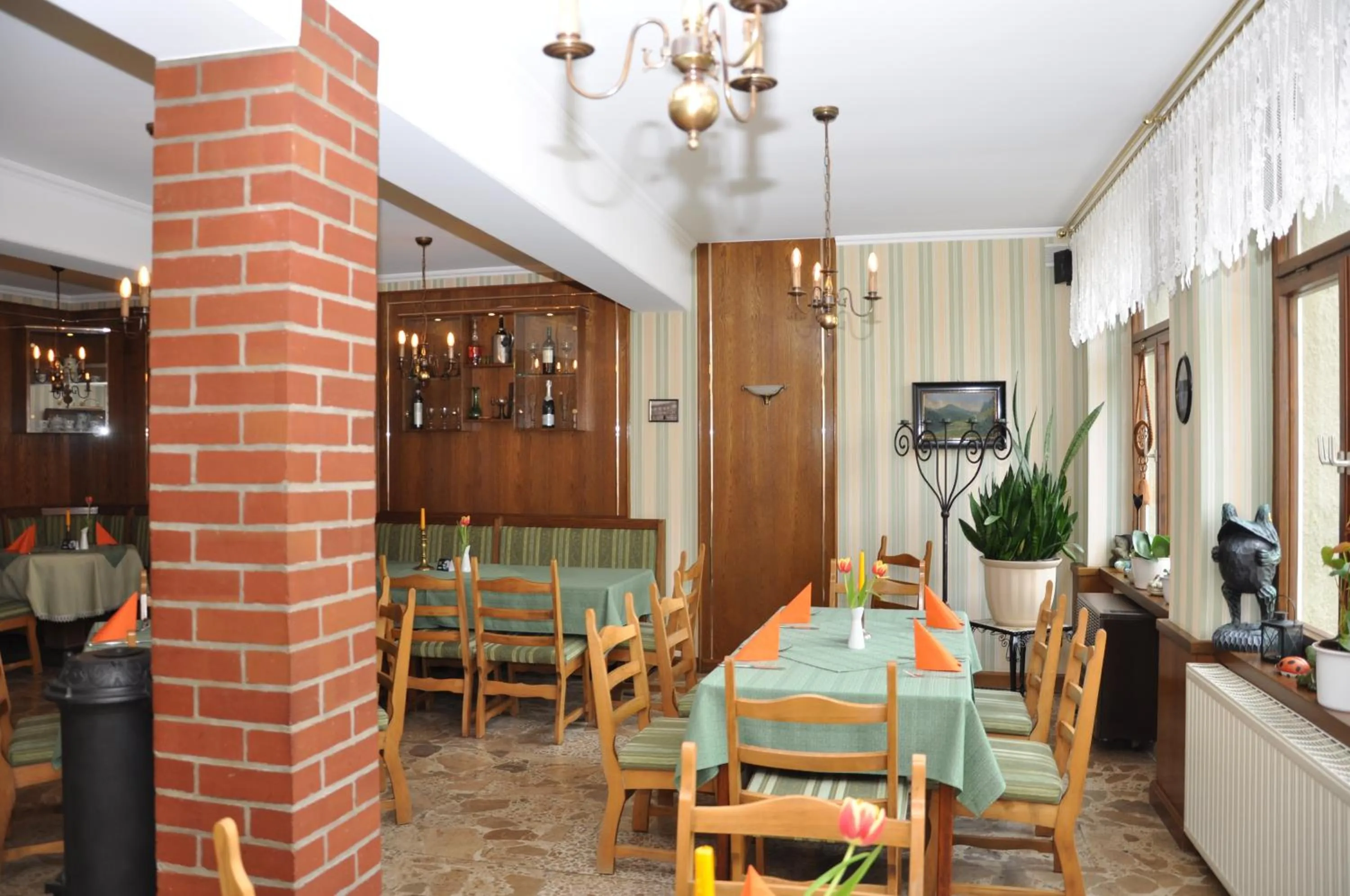 Restaurant/places to eat in Hotel Goldene Sonne