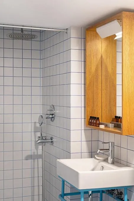 Shower in Mariinsky Boutique Hotel