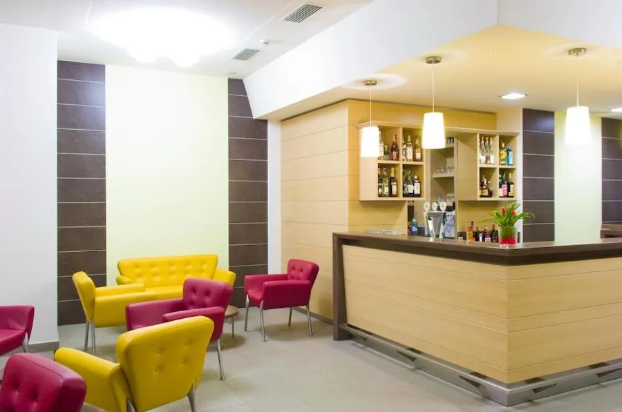 Communal lounge/ TV room in Garda Sporting Club Hotel