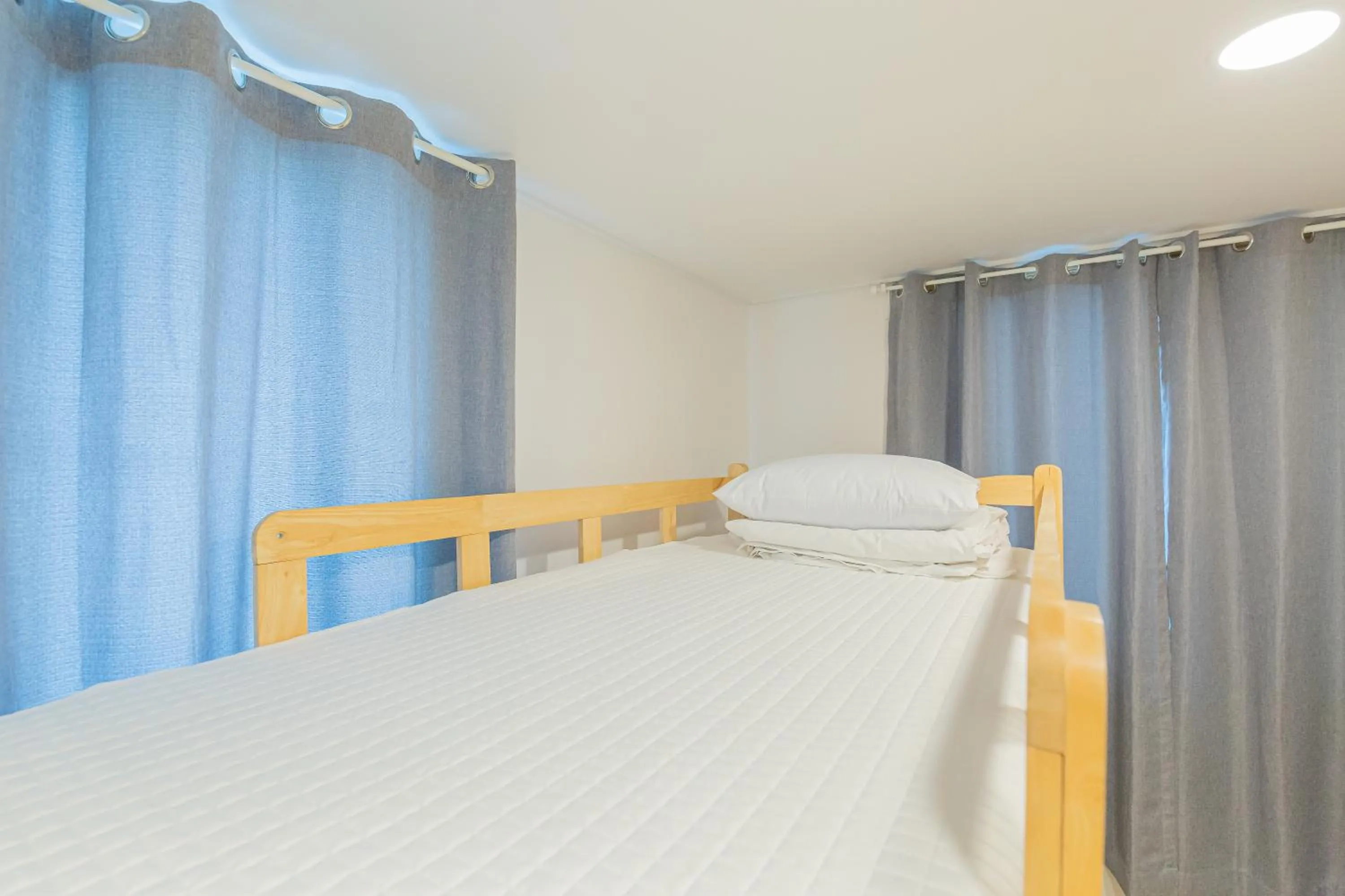 Bed in James Blue Hostel