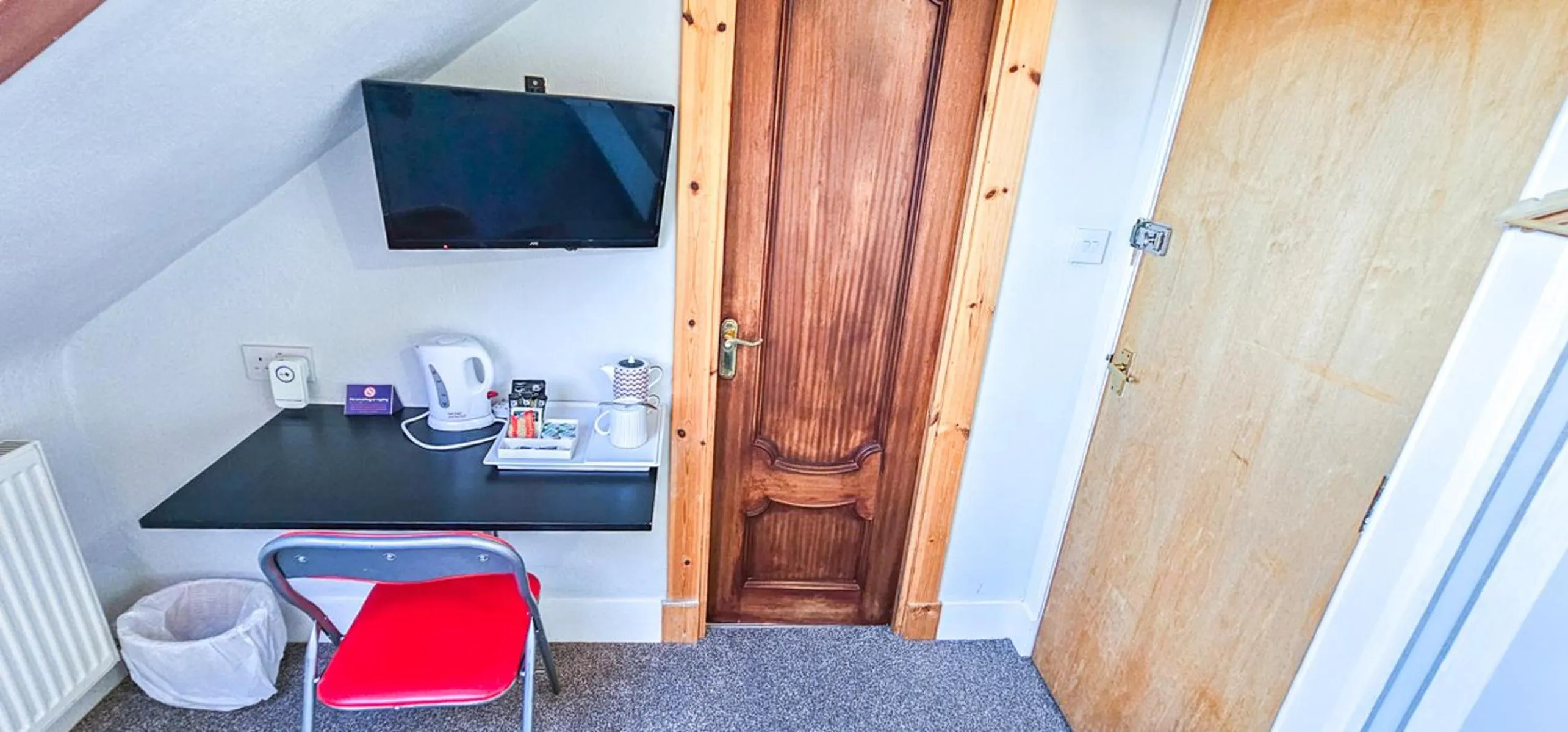 Bedroom in mySTAYINN Kinloch Lodge