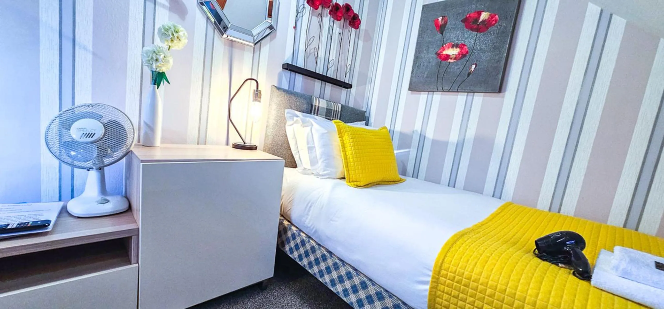 Bedroom, Bed in mySTAYINN Kinloch Lodge