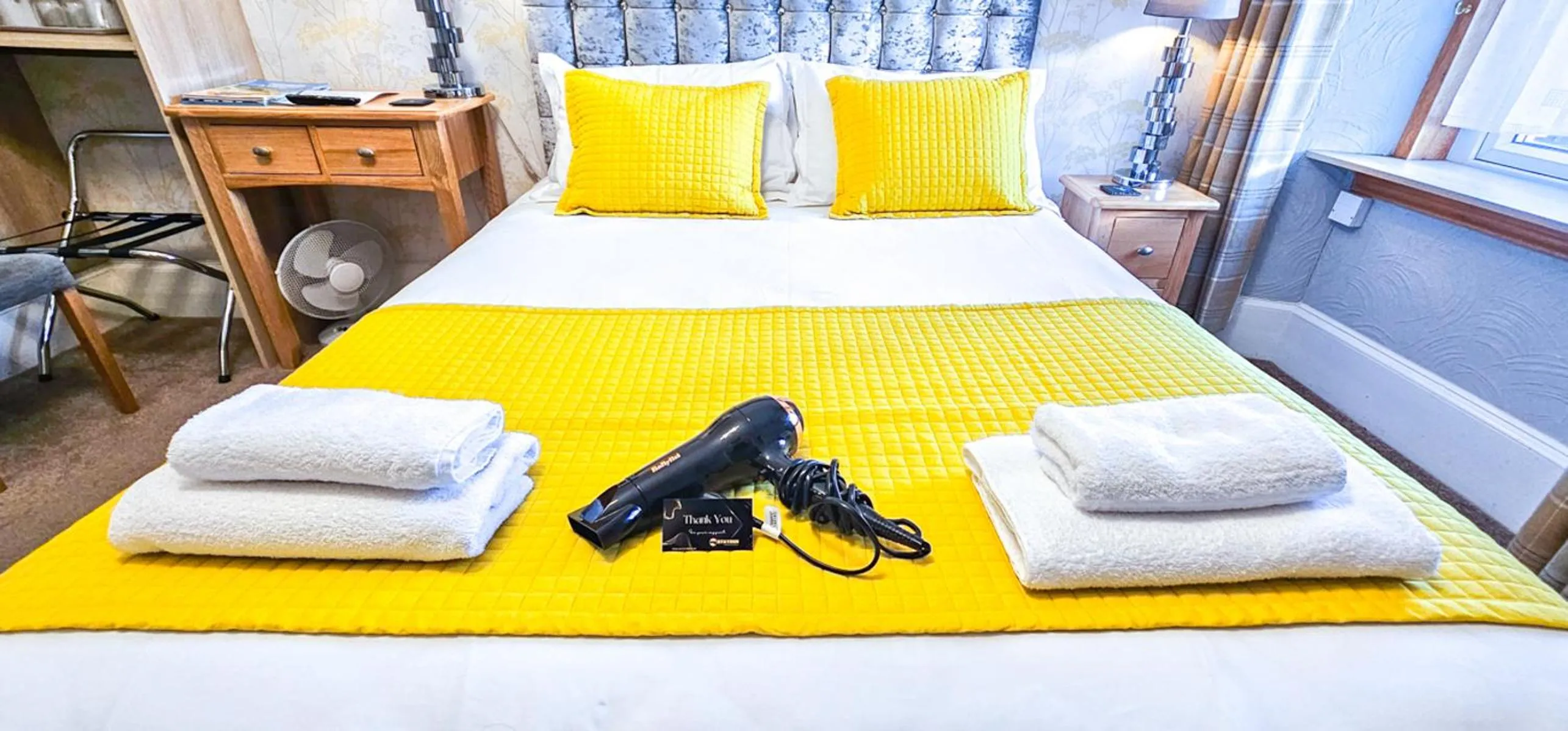 Bedroom, Bed in mySTAYINN Kinloch Lodge