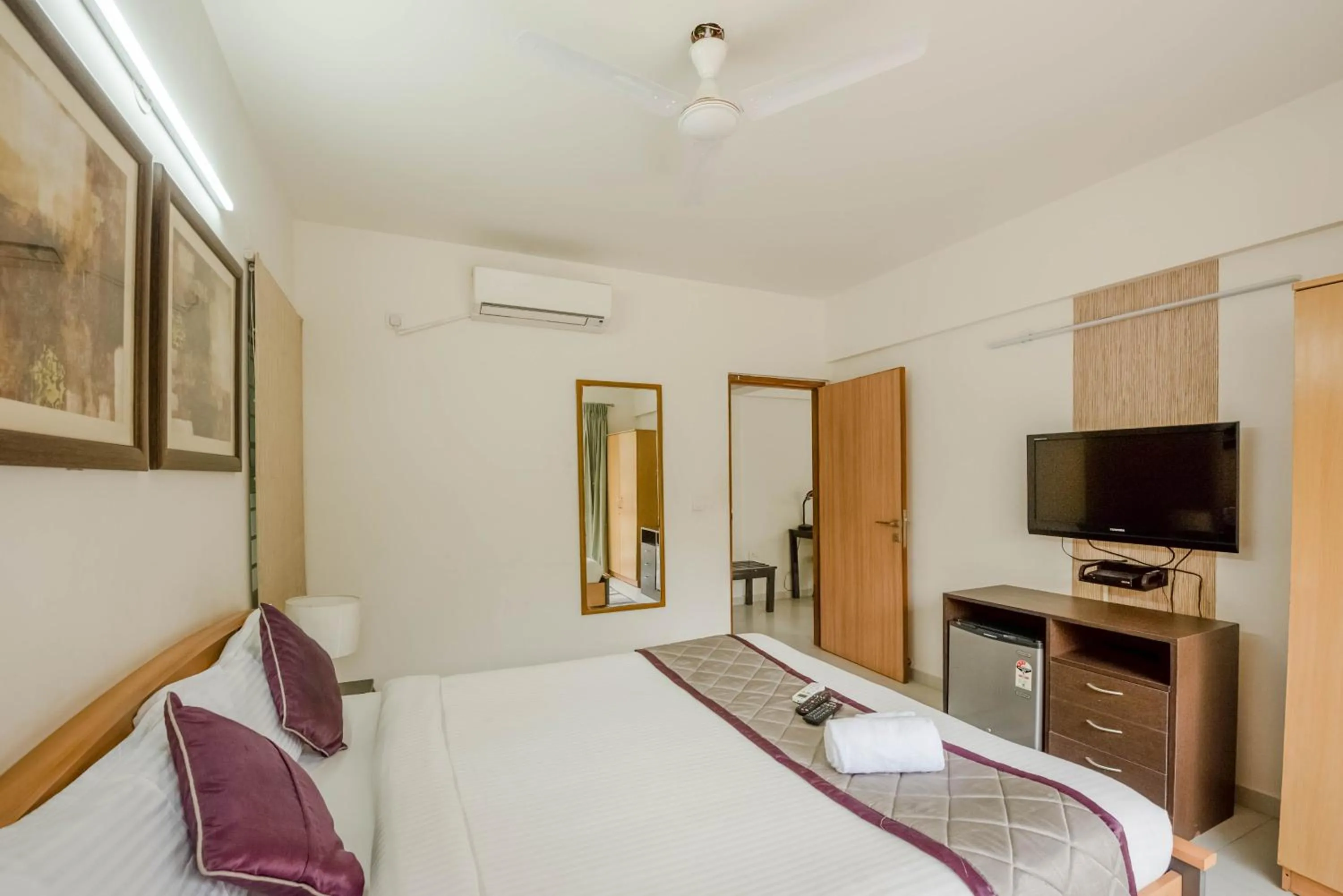 Bedroom, Bed in The Altruist Business Stays Bellandur-1