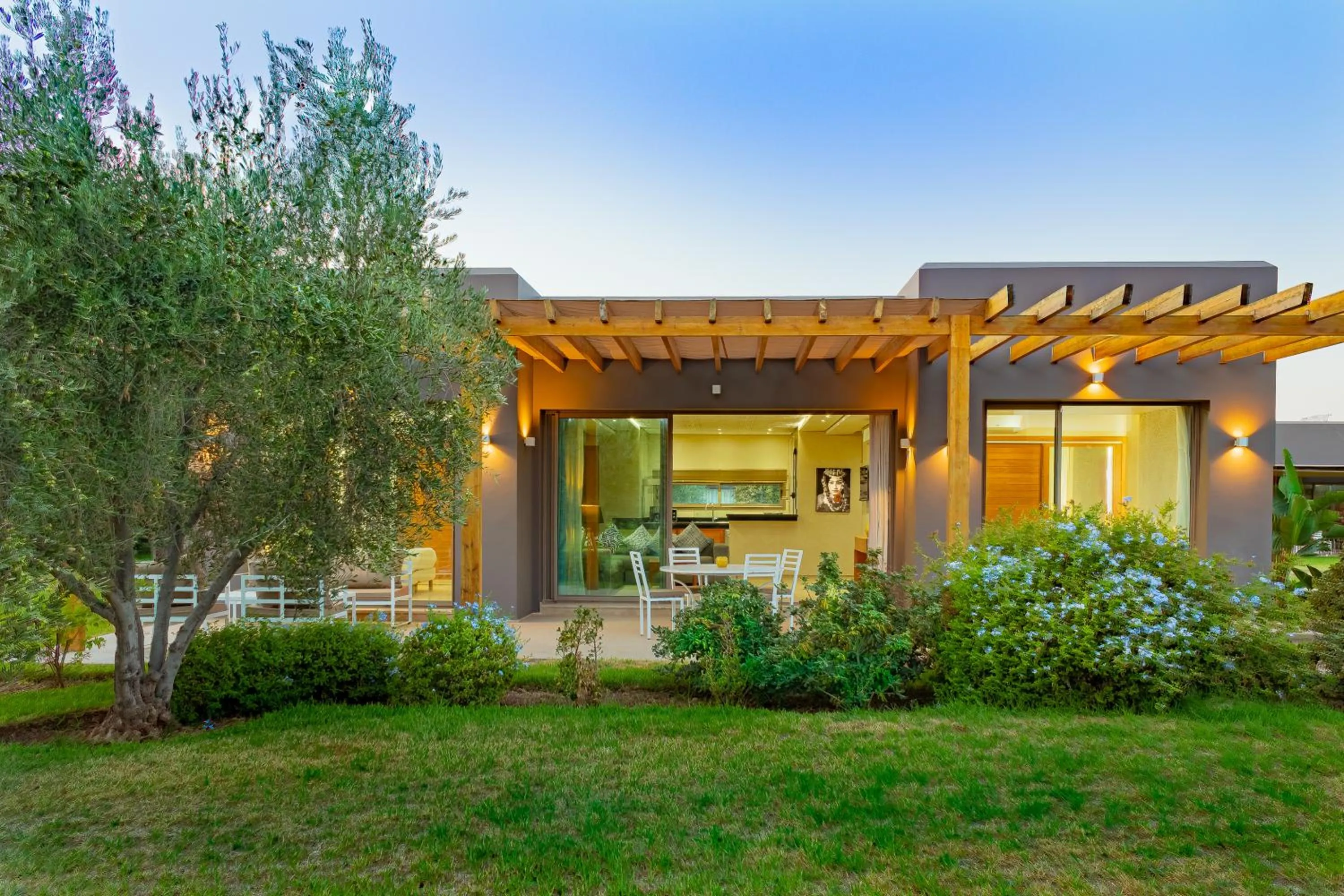 Facade/entrance in Villa Jardins D'Isa