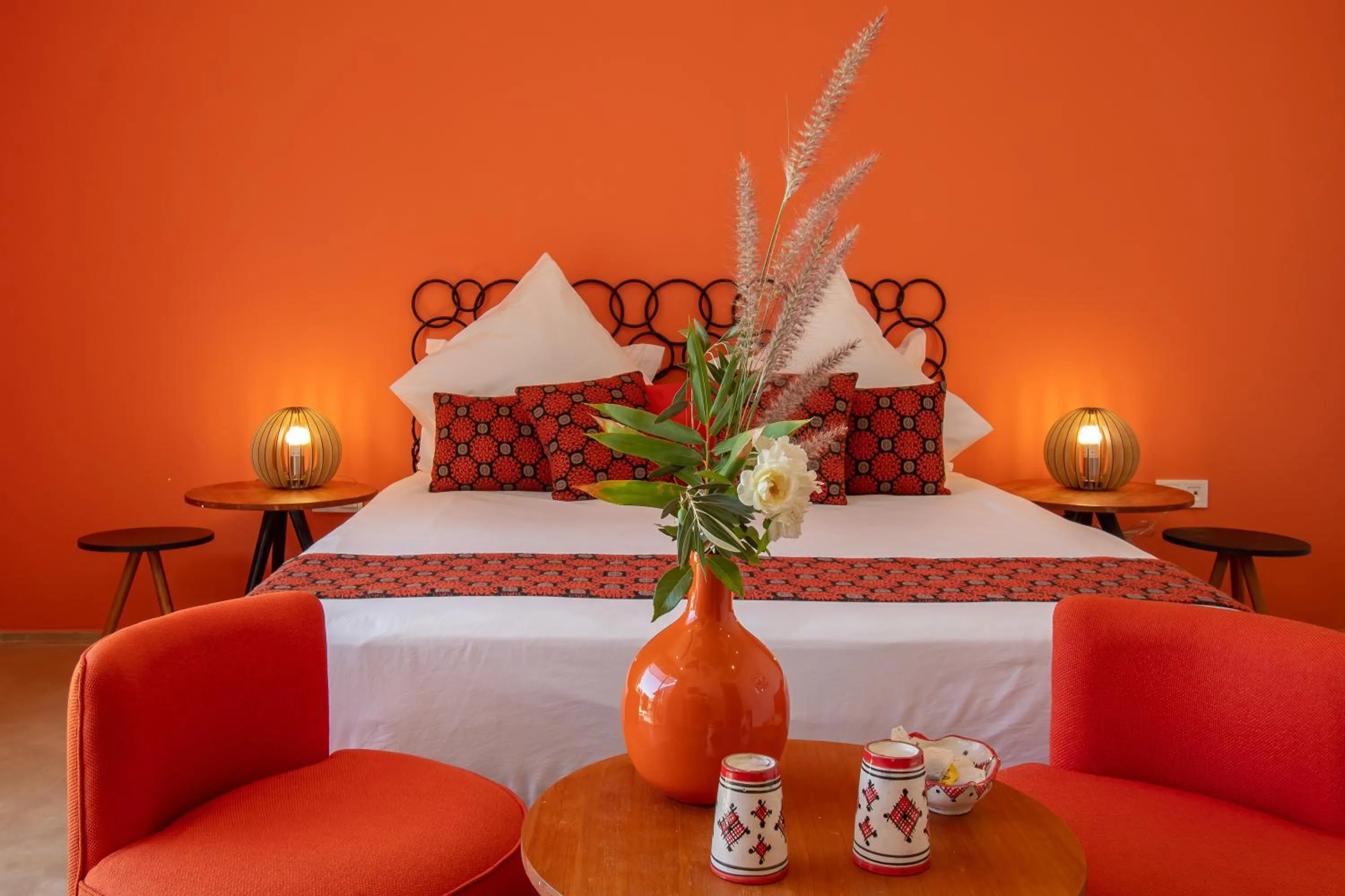 Junior Suite with Pool View in Villa Jardins D'Isa