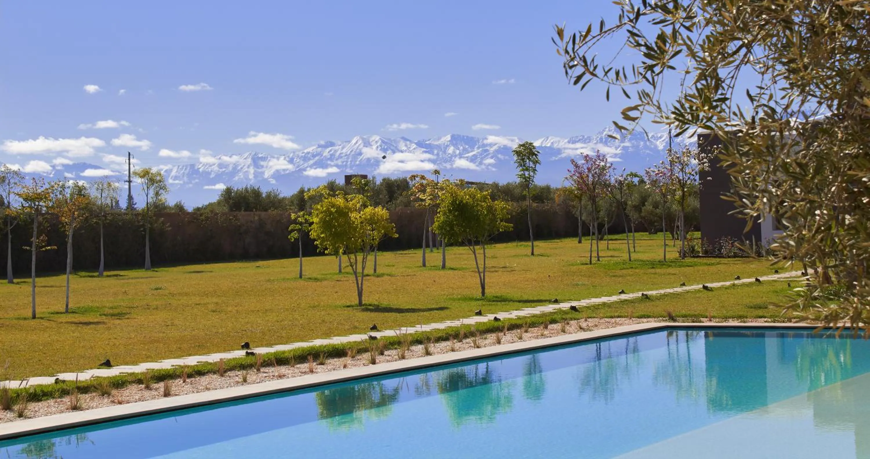 Spring in Villa Jardins D'Isa