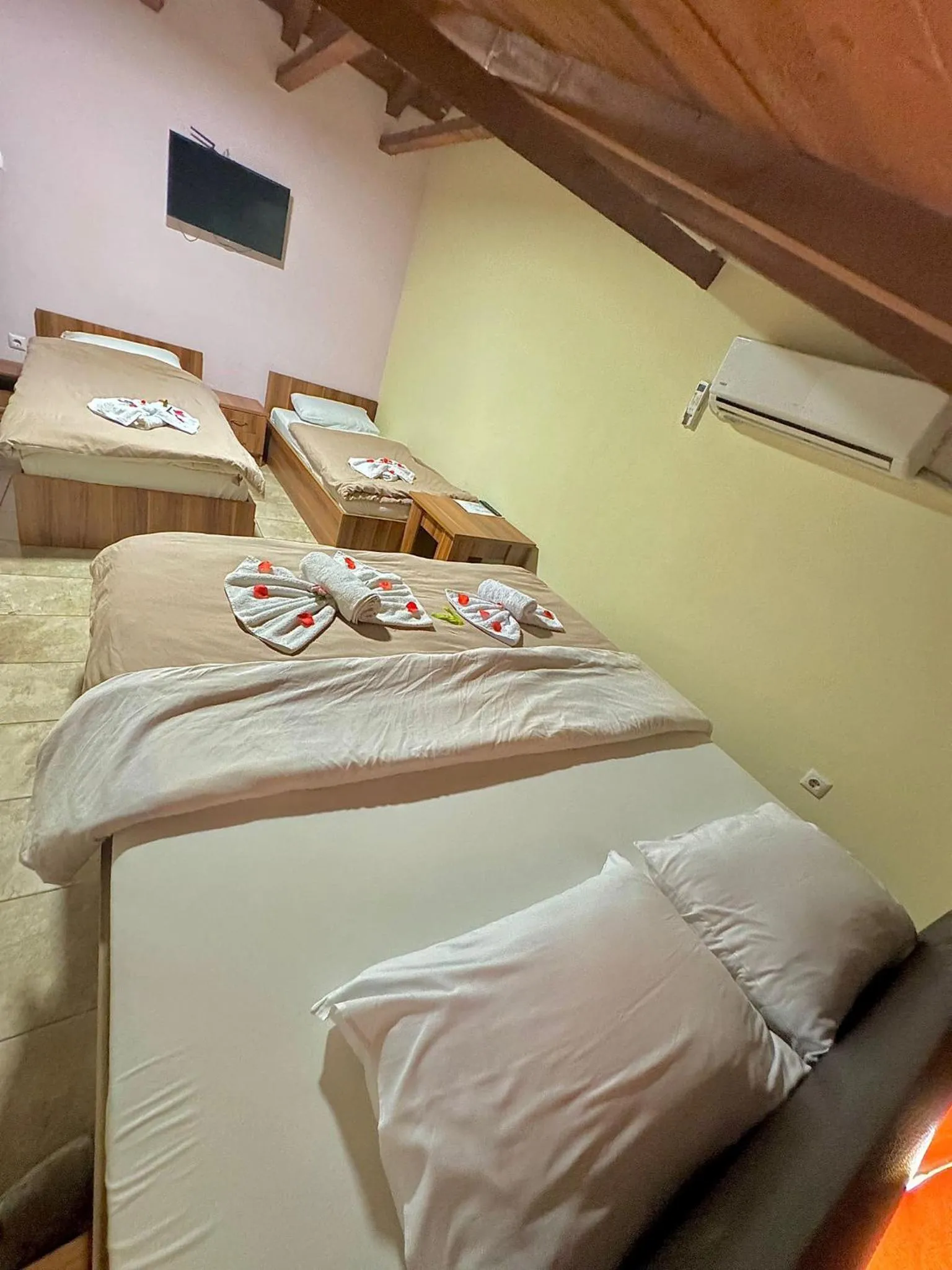 Bed in Hotel Atika
