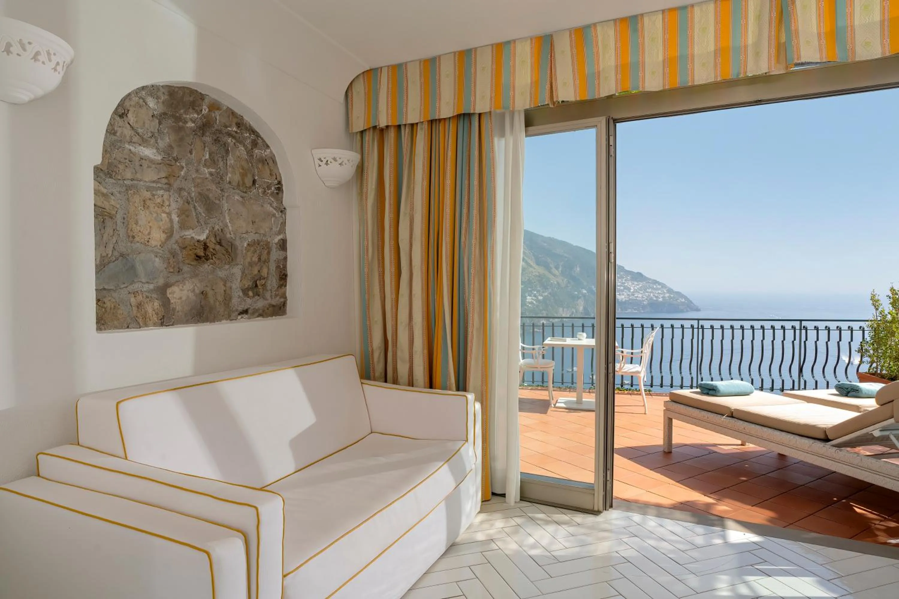 Day, Bed in Hotel Le Agavi