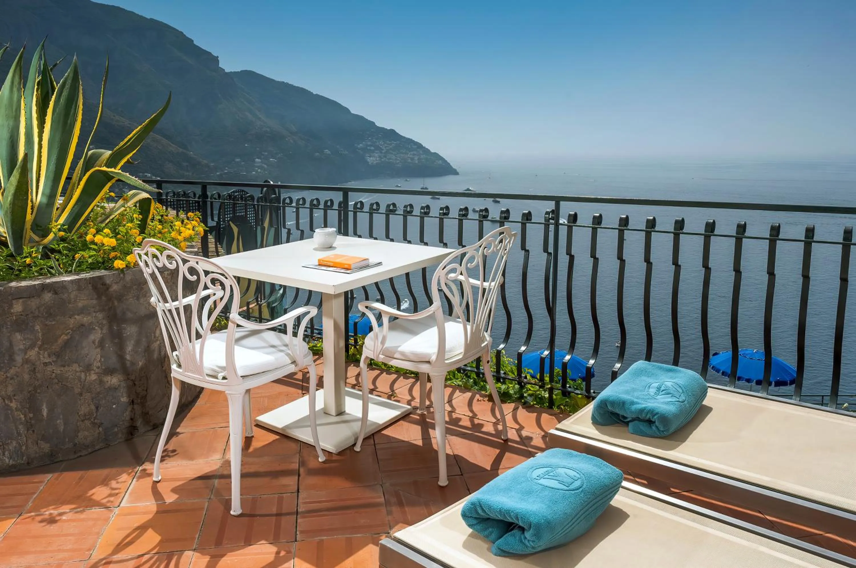 Day in Hotel Le Agavi