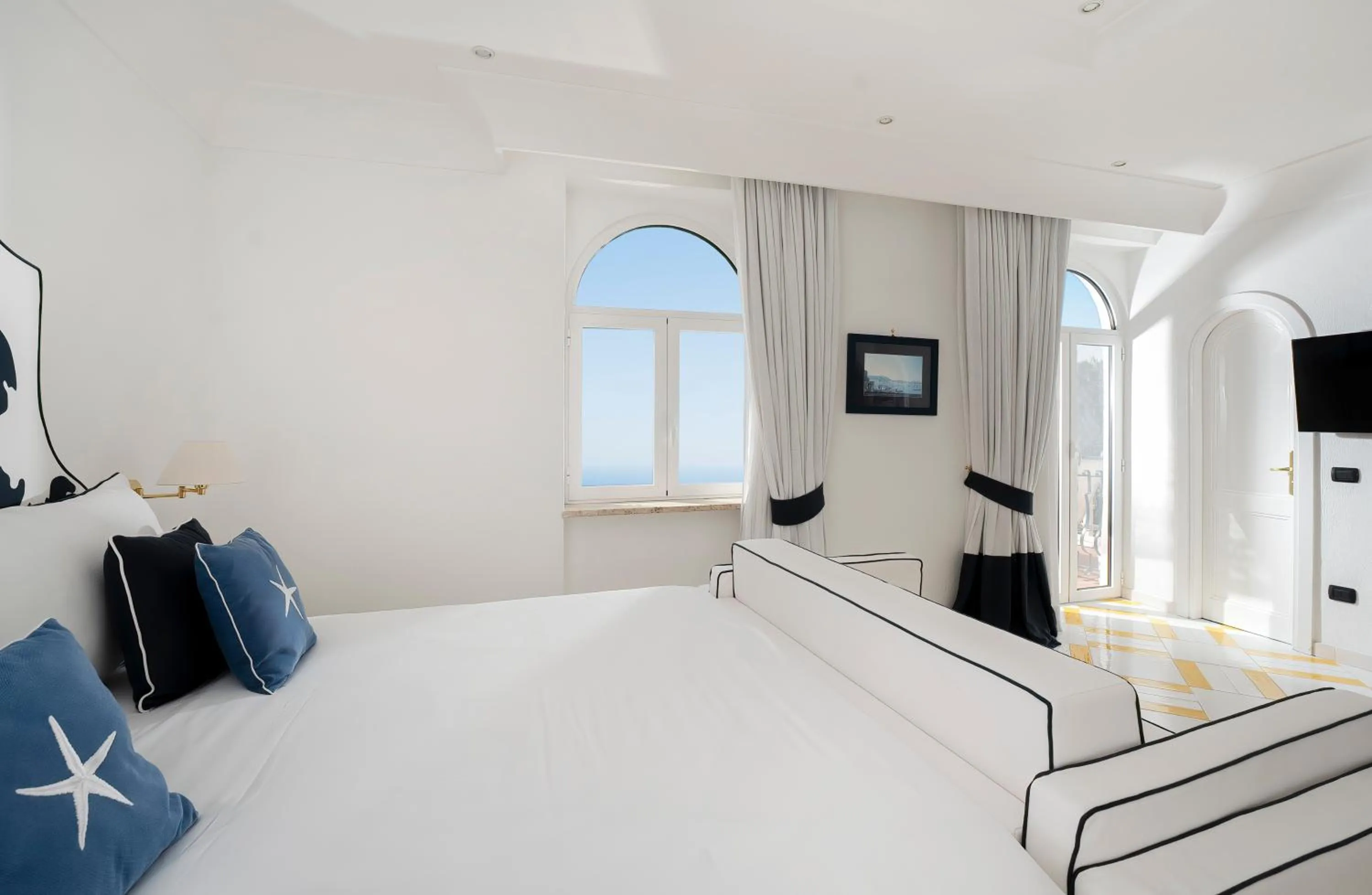 Bed in Hotel Le Agavi