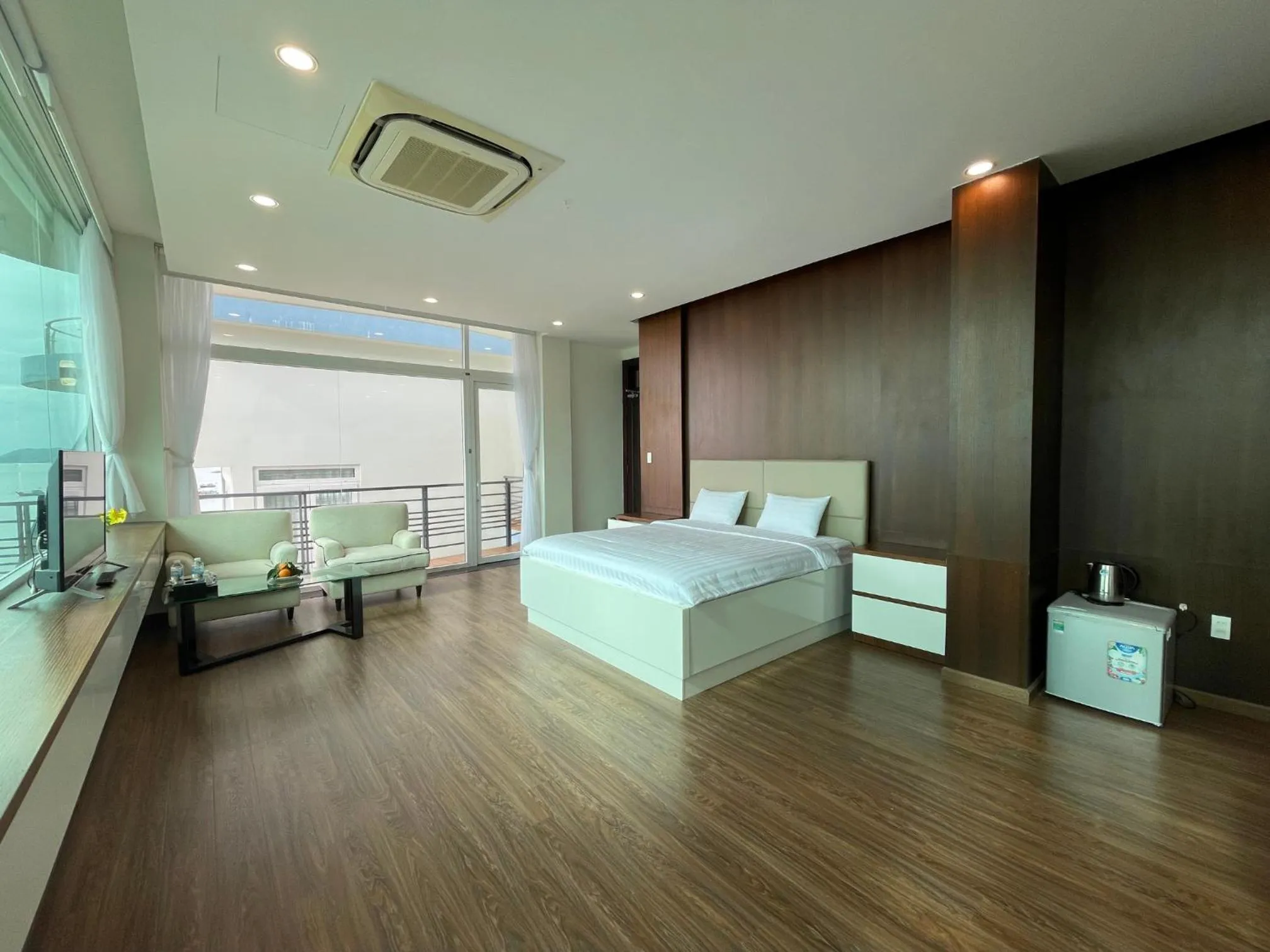 Cassabella Hotel & Apartments