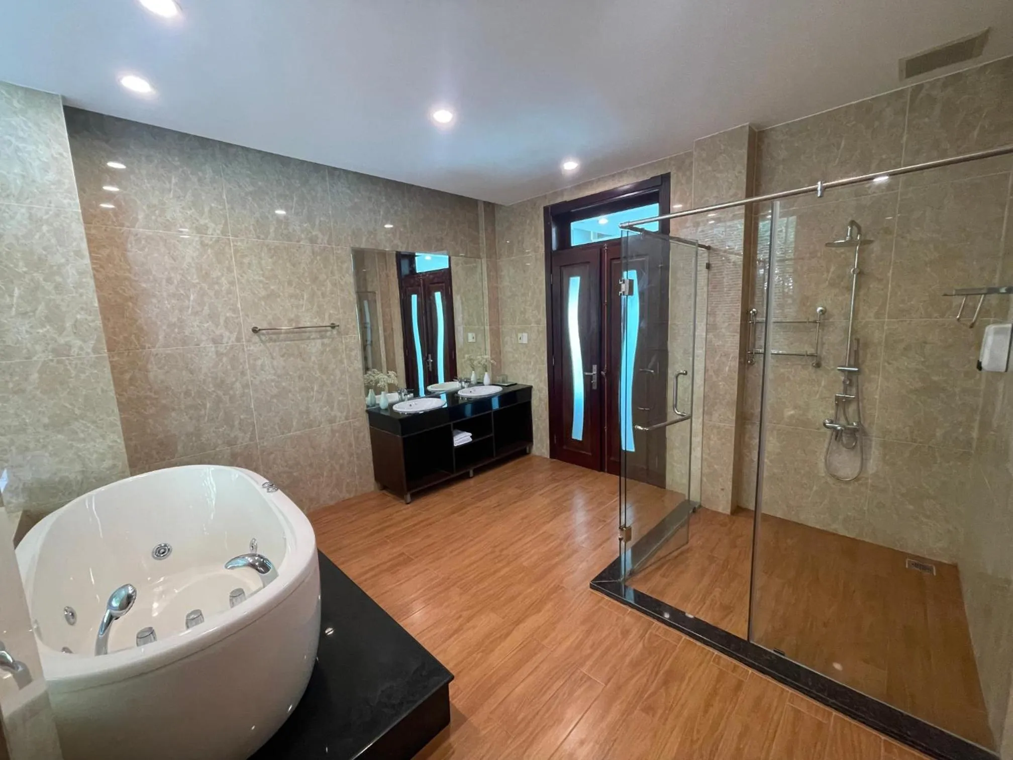 Cassabella Hotel & Apartments