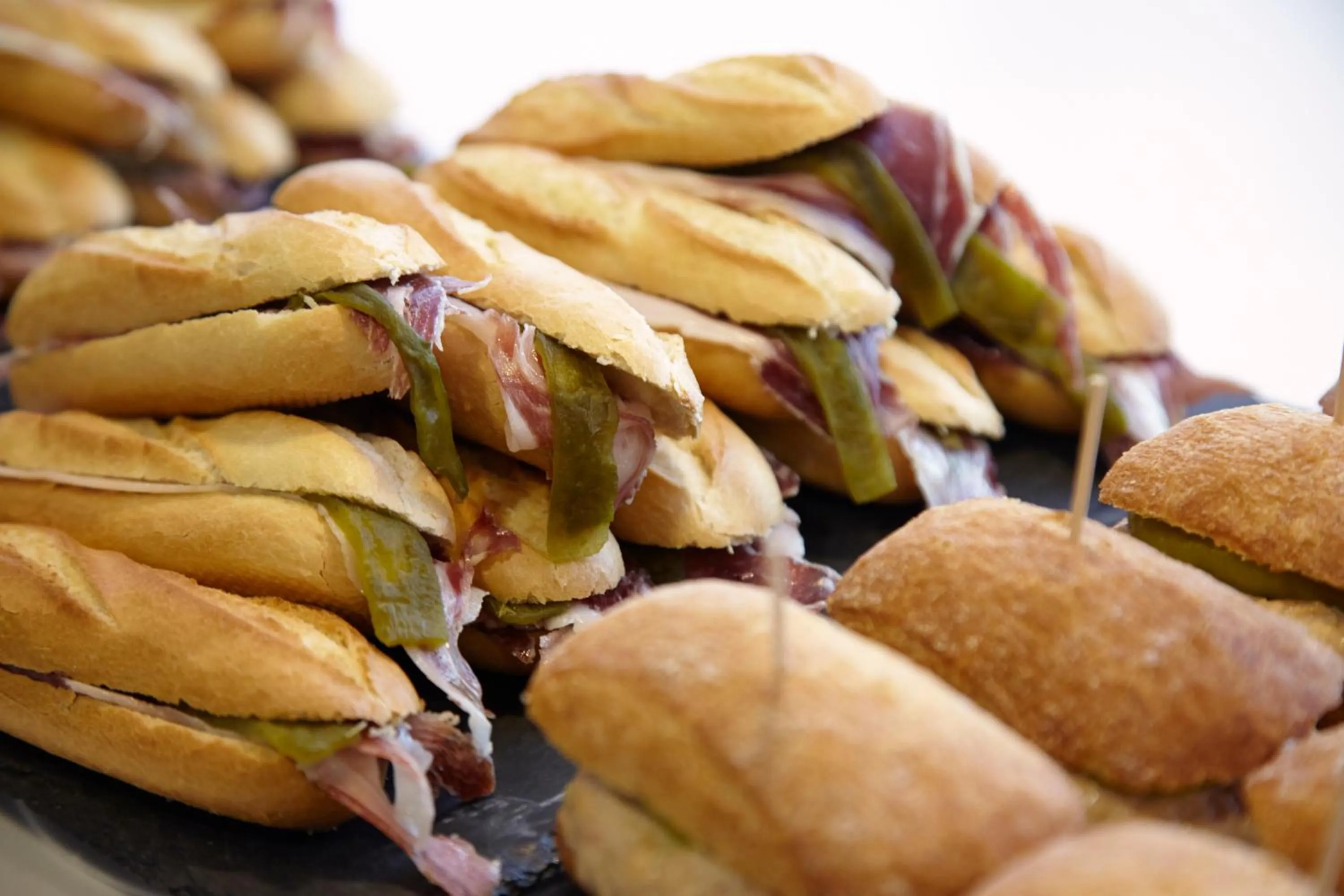 Food and drinks in Hotel Zinema7