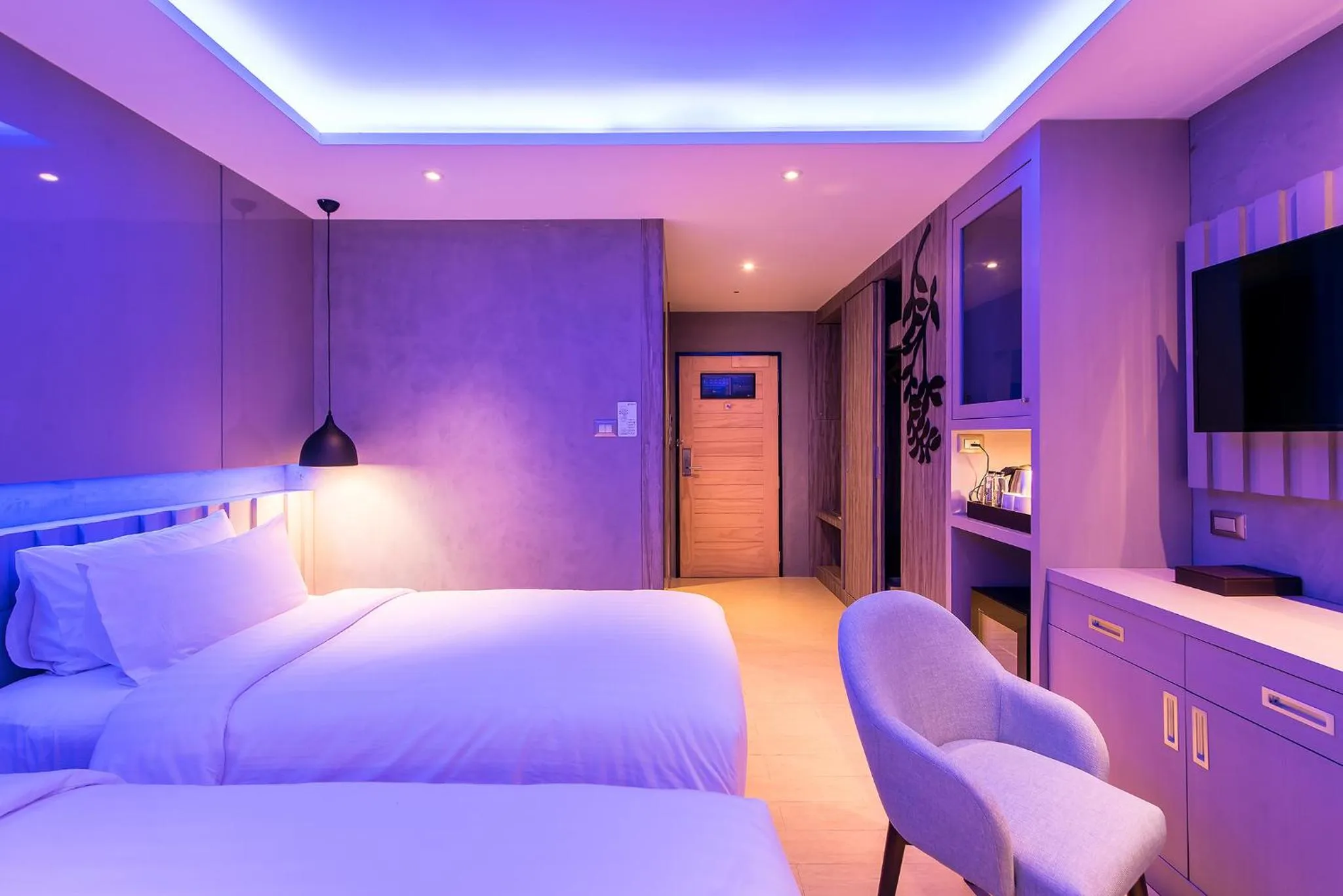 Photo of the whole room, Bed in Nadee 10 Resort & Hotel