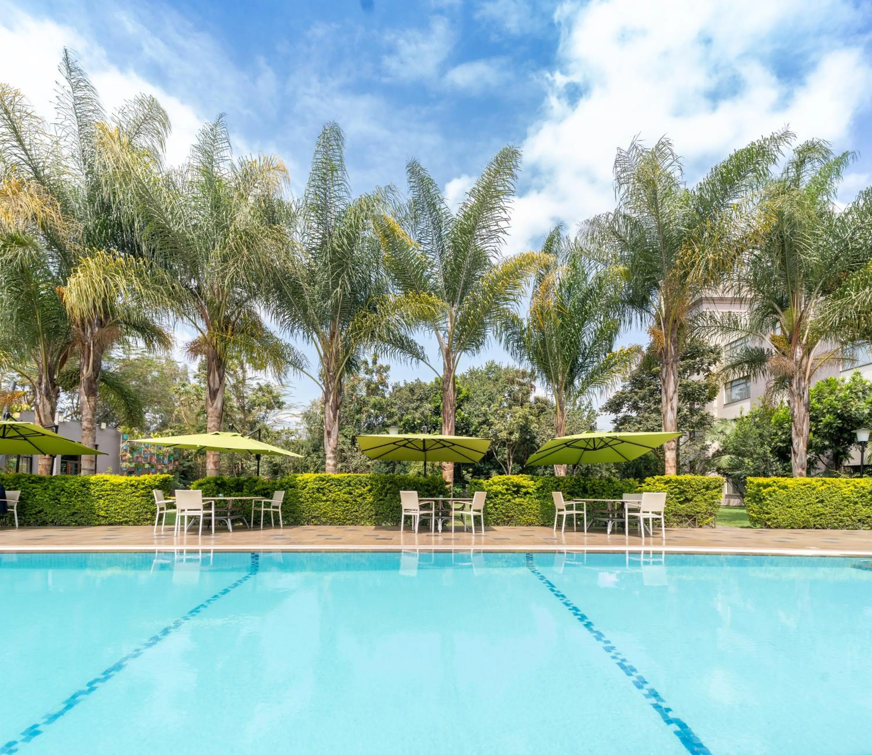 Swimming pool in Tamarind Tree Hotel