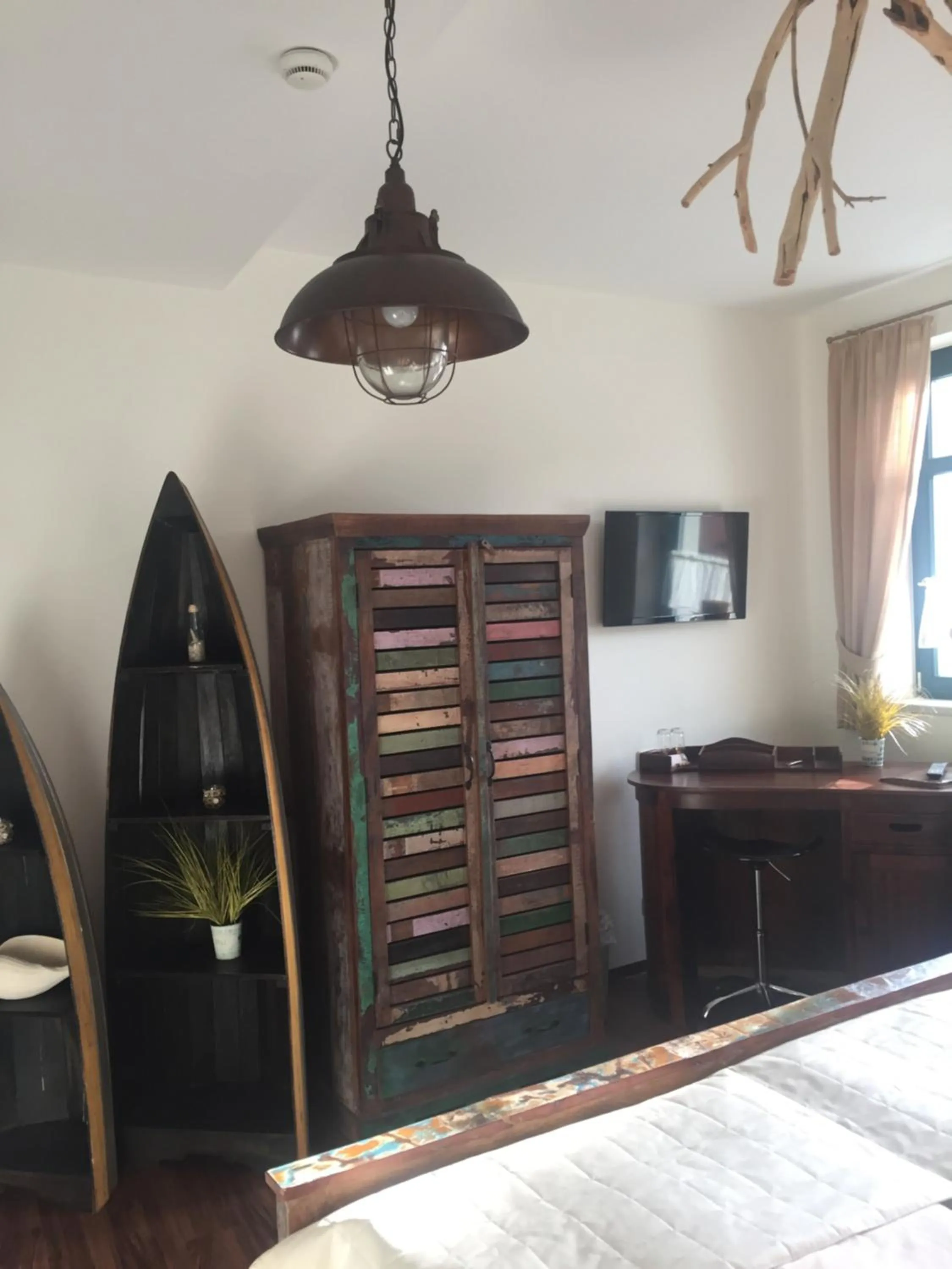 Decorative detail, Bed in Hotel Trendtino