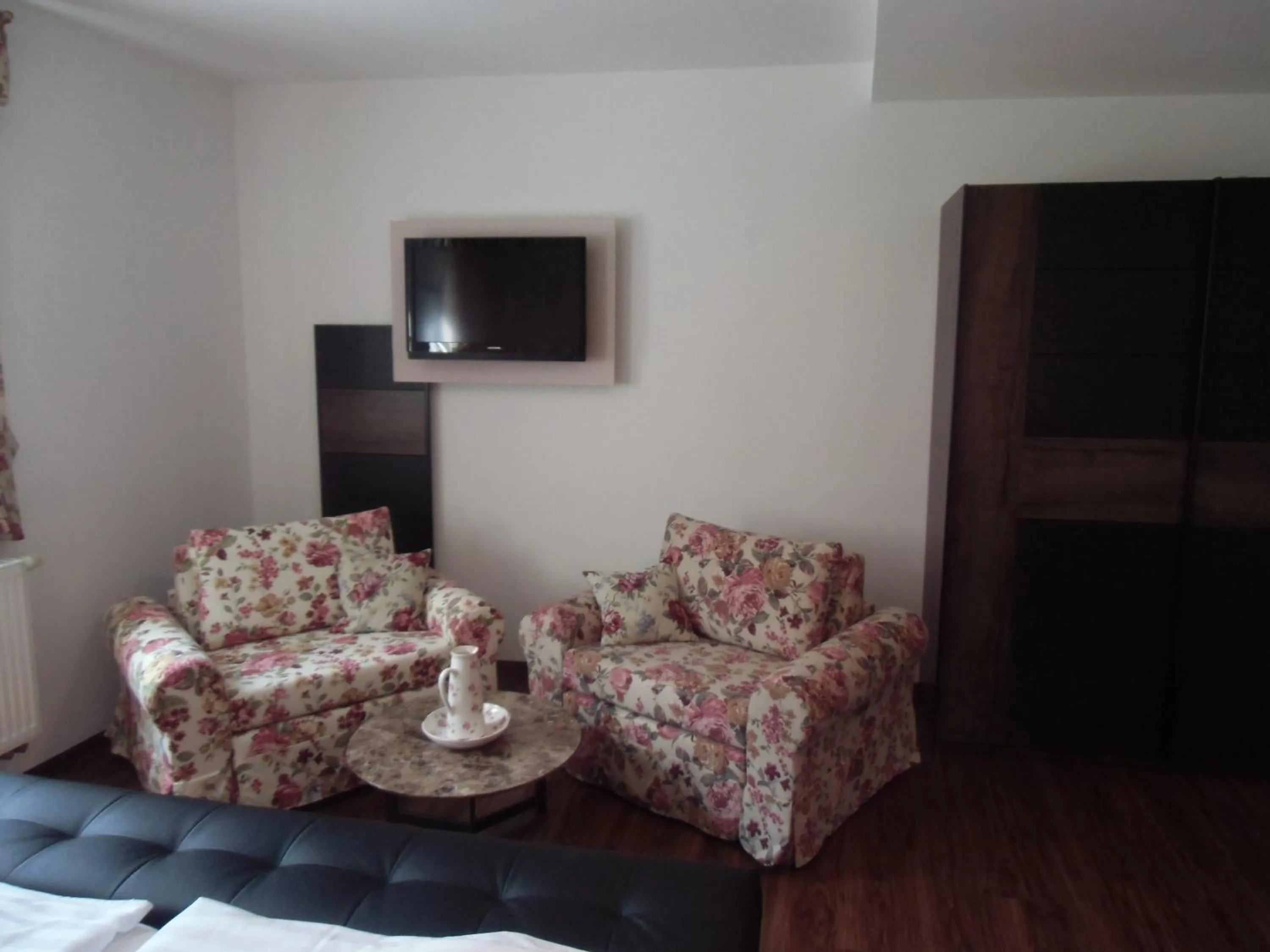 Photo of the whole room in Hotel Trendtino