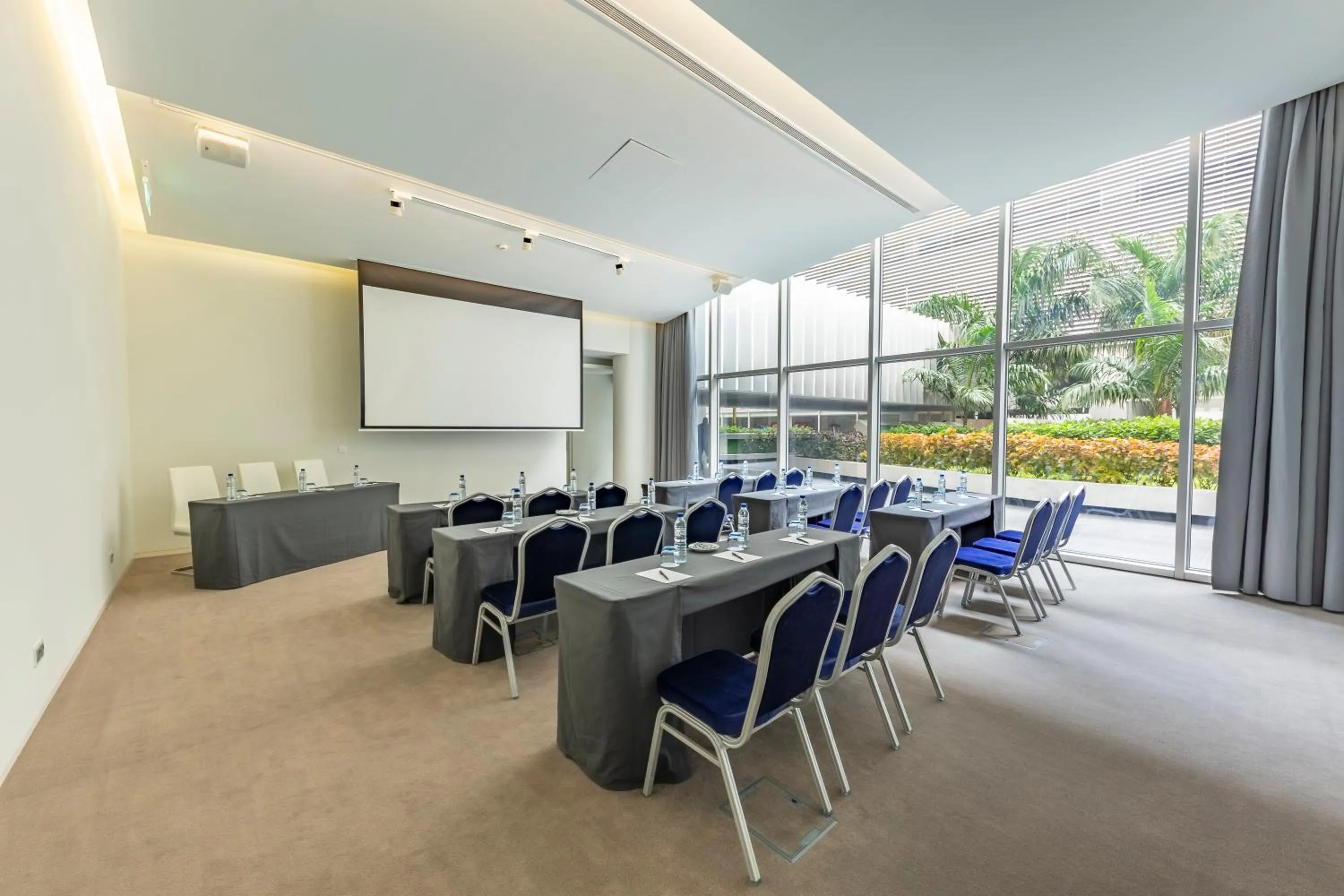 Business facilities in Meliá Maputo Sky