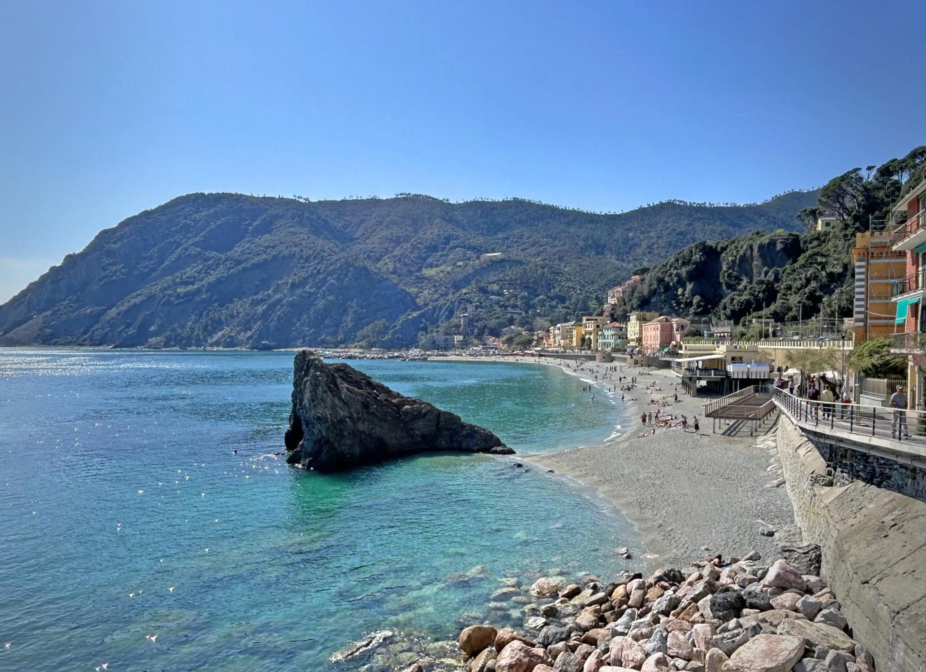 Beach in Hotel Meublè Agavi