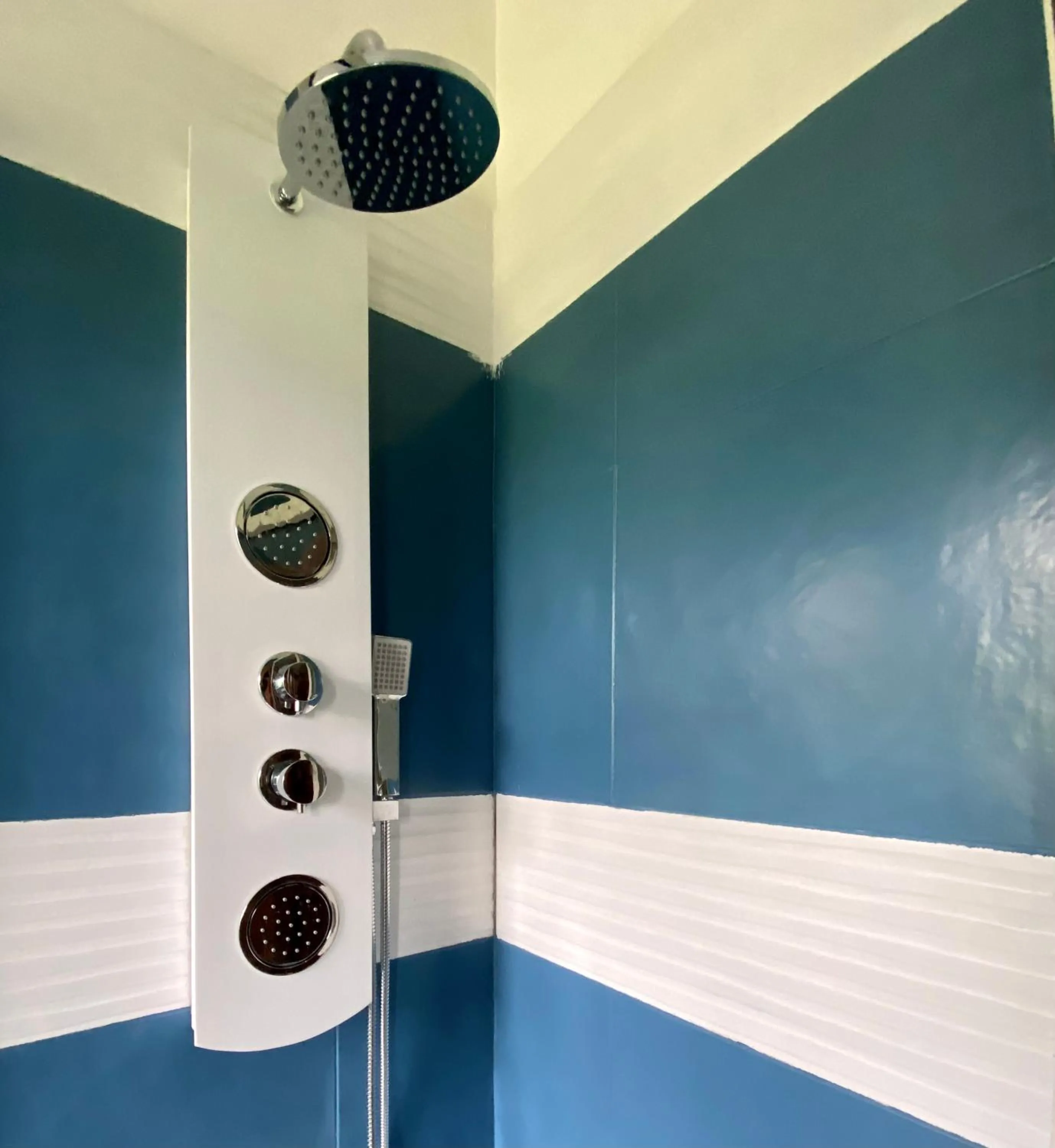 Shower in Villa Liberti