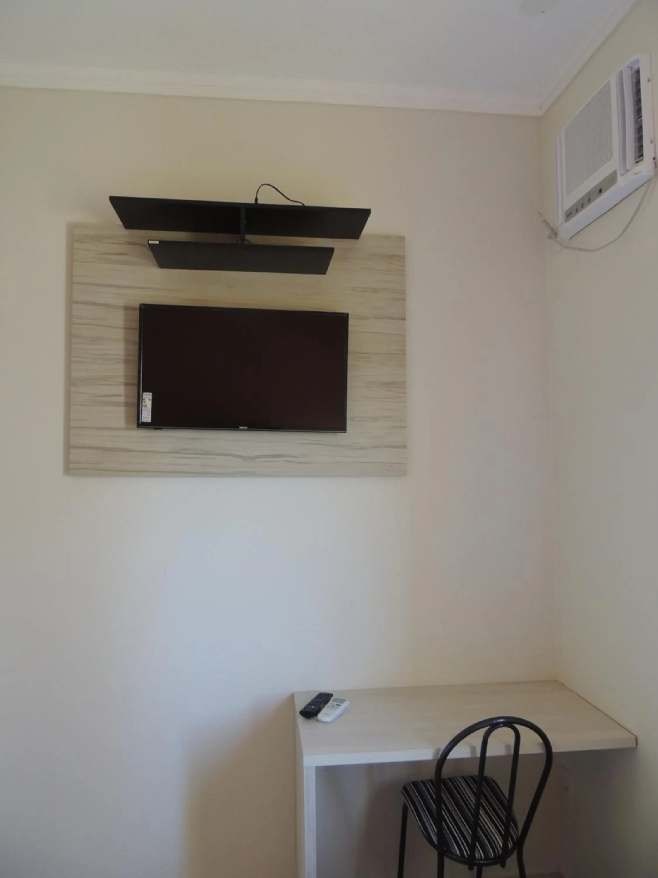 TV and multimedia in Hotel Viracopos de Indaiatuba