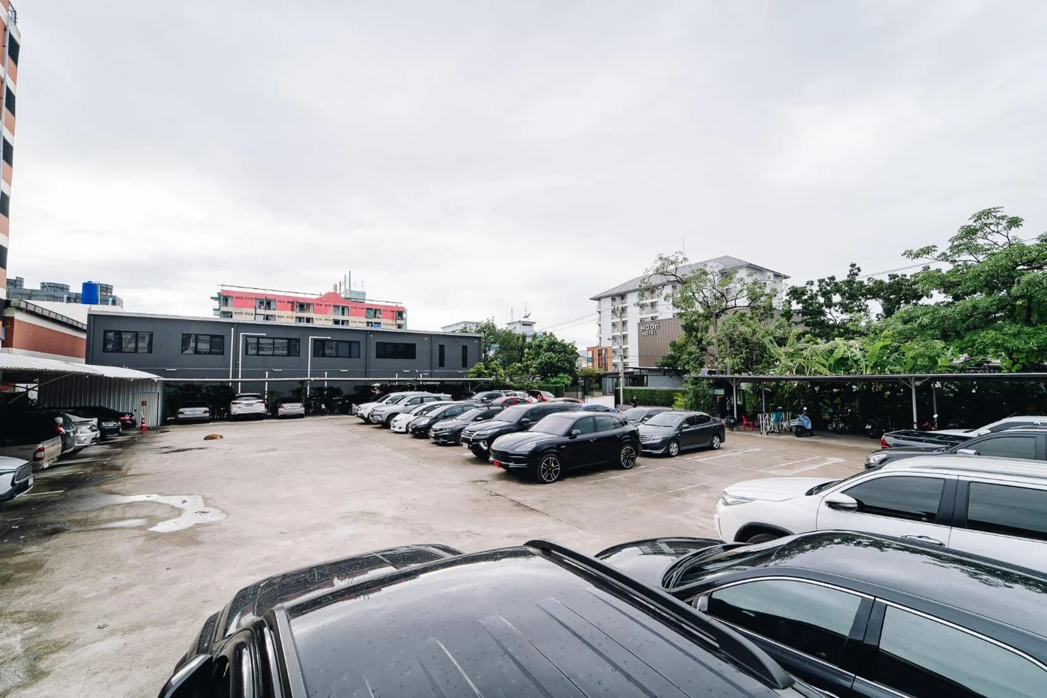 Day in Koon Hotel Sukhumvit